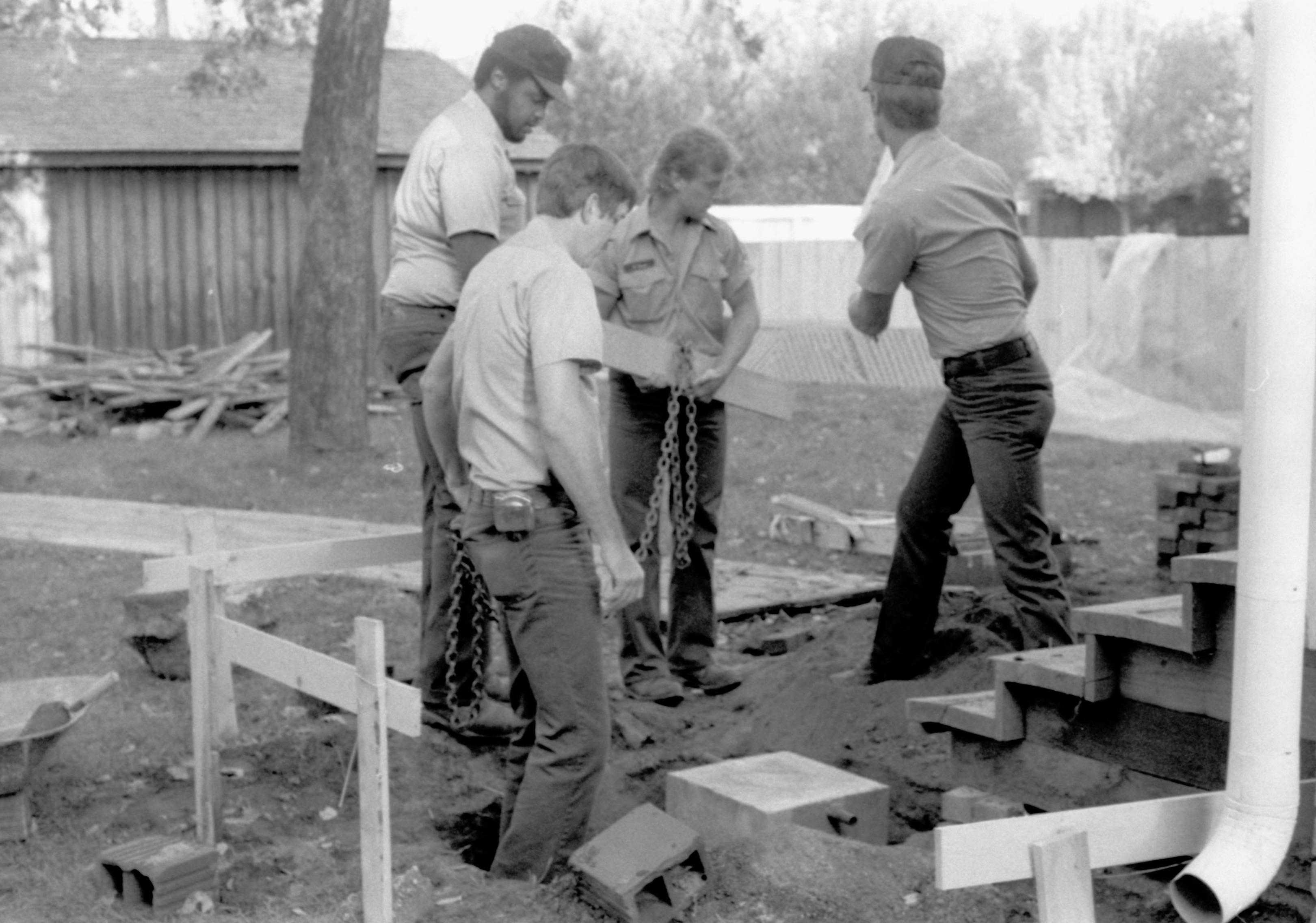 NA Lincoln Home NHS- Sprigg House Restoration 1984 Sprigg House, steps