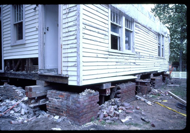 preparation for move, southwest corner Lincoln Home NHS- Sprigg House, #2 Slides, slide 15 Sprigg House, restoration, move