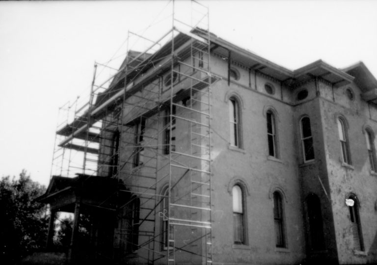 Stuve House Lincoln Home NHS- Stuve House, 90-8-6 Stuve House, restoration, scaffolding