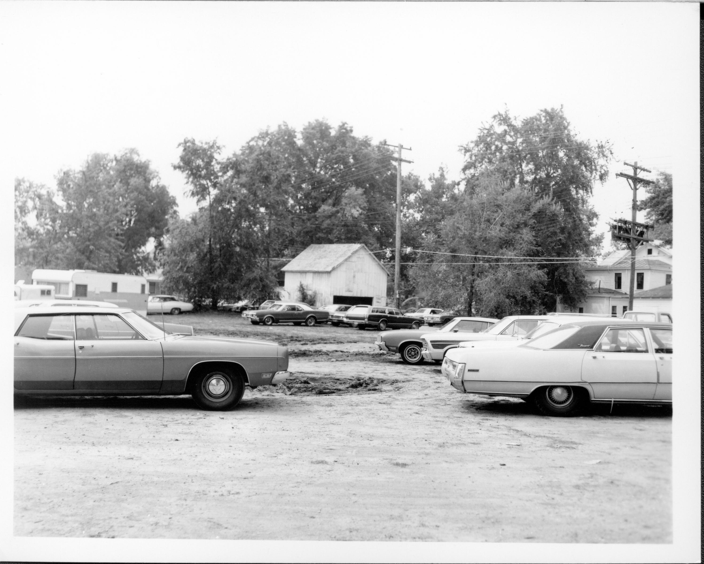 Vacant lot to be used for parking.  Quarter block area between Jackson and Edwards on 9th. 3-Nov 