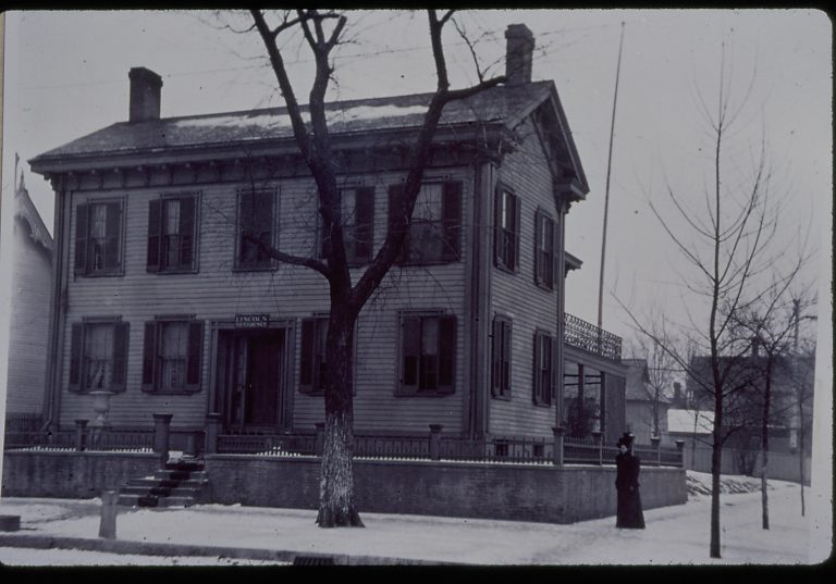 untitled Lincoln Home 