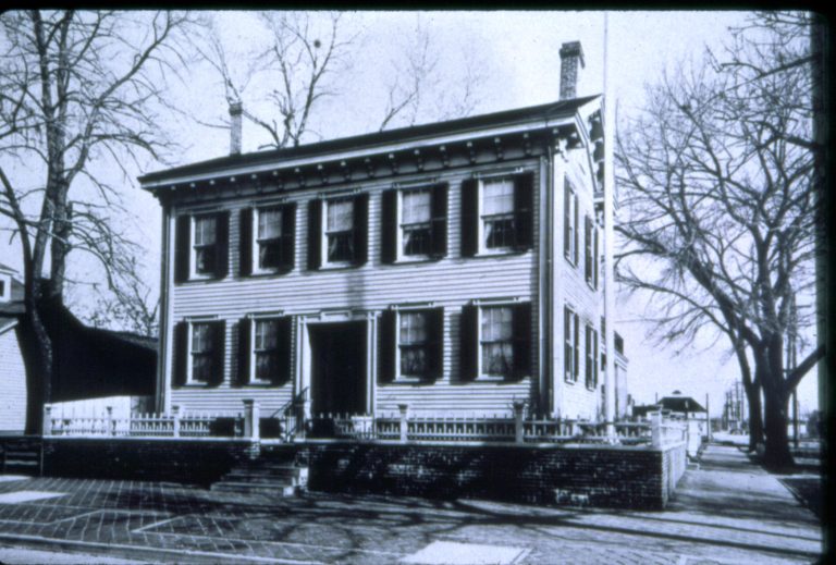 untitled Lincoln Home 