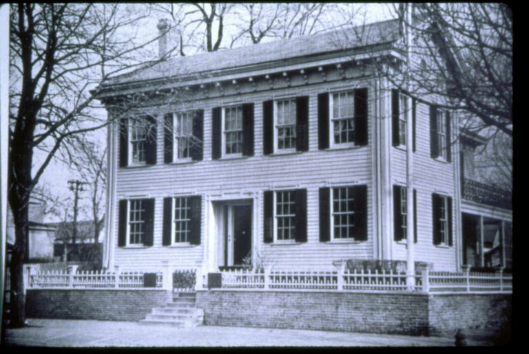 untitled Lincoln Home 