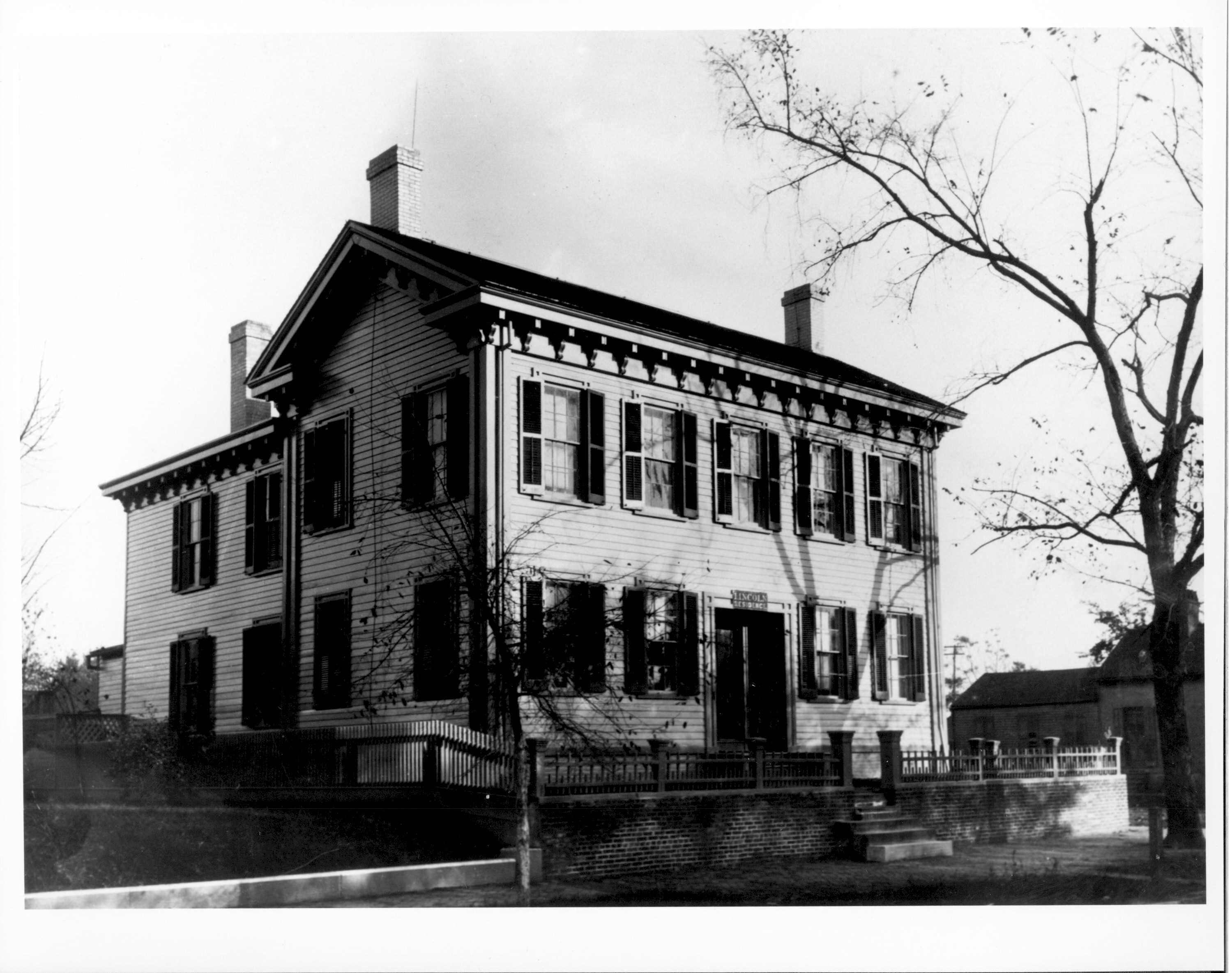 Lincoln Home, Arnold House in Background see accession file LIHO 96 Arnold, Lincoln Home