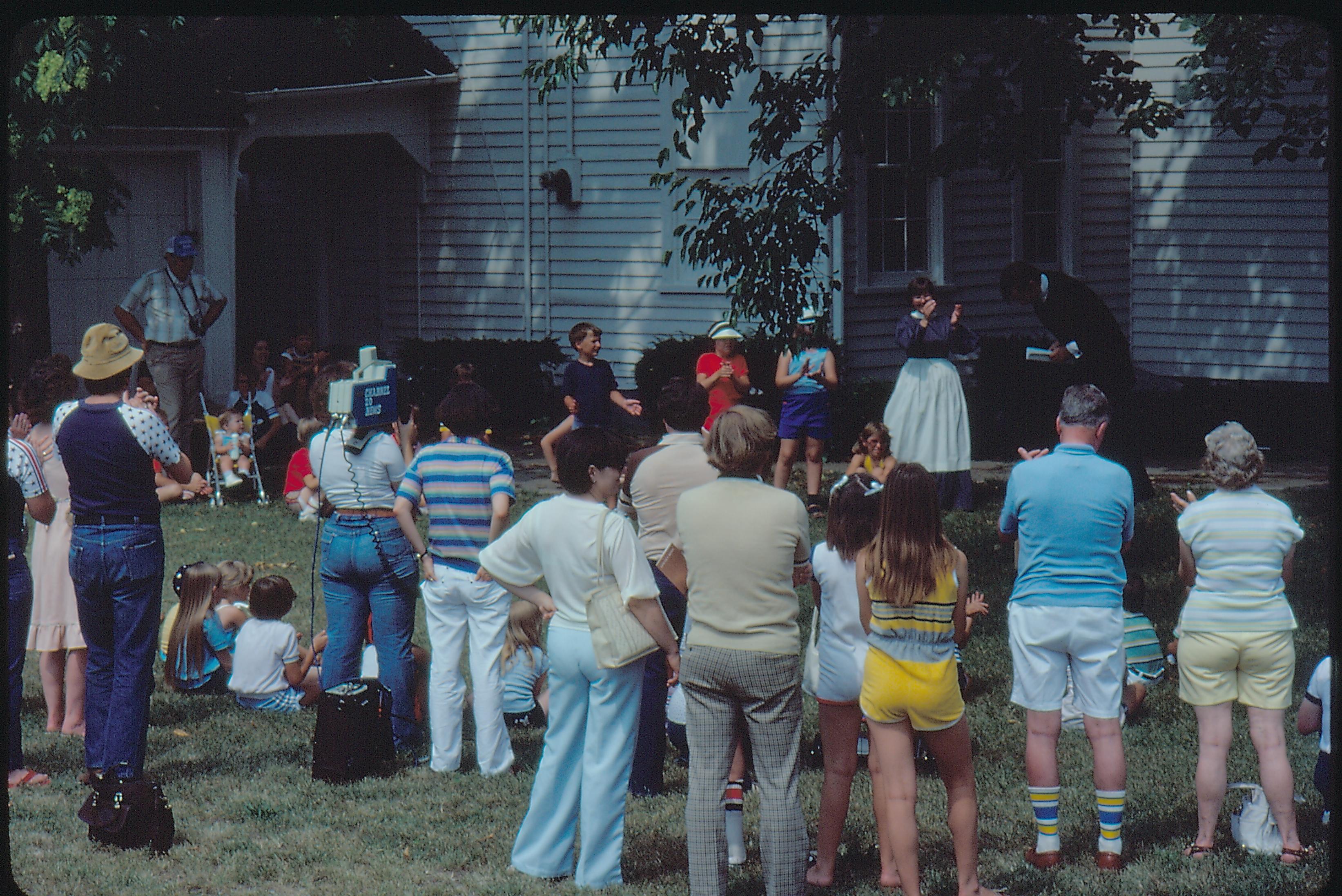 NA School Group Interpretation, School Group, TV Crew