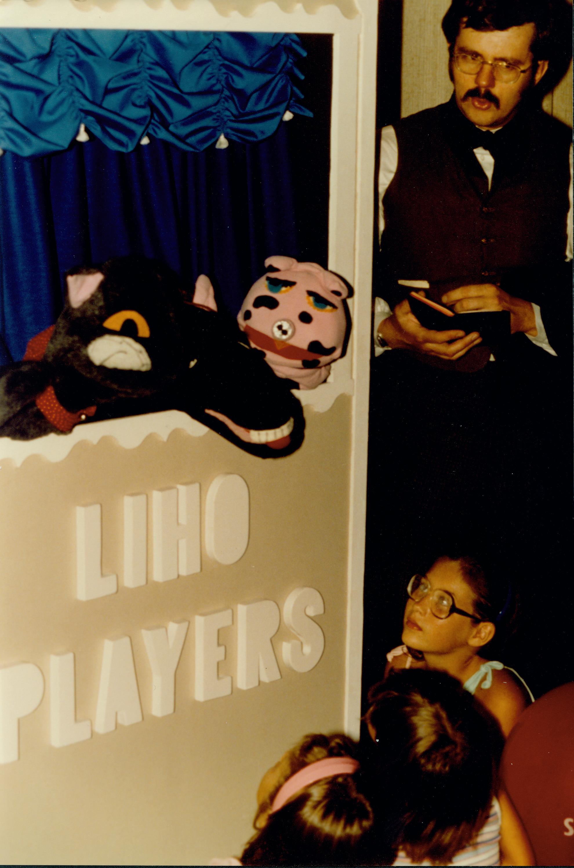 Historian, George Painter, and puppeteers in Sunday afternoon Puppet Show 10 Interpretive Programs