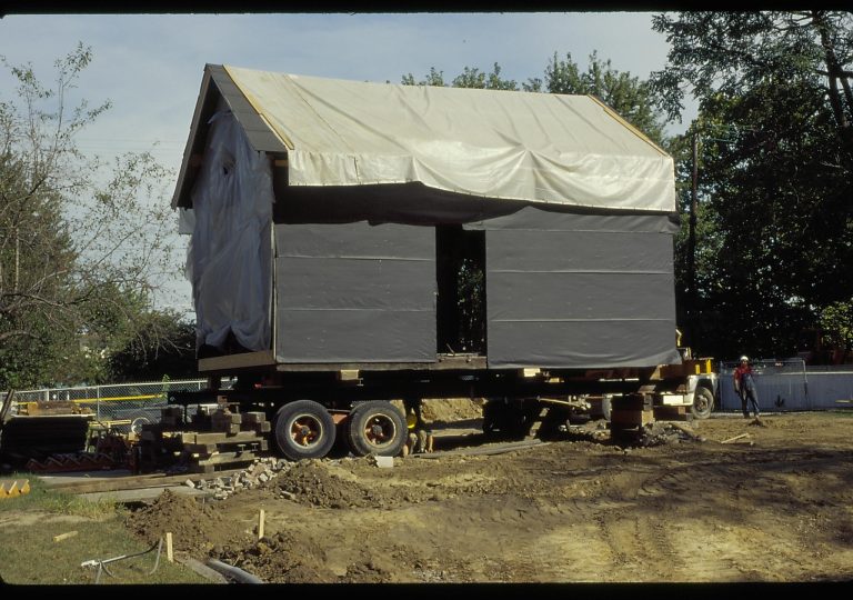 Archaeology House move LIHO NHS- Arnold House Relocation, Roll 15 Color Slides, exp 17 Arnold House, relocation