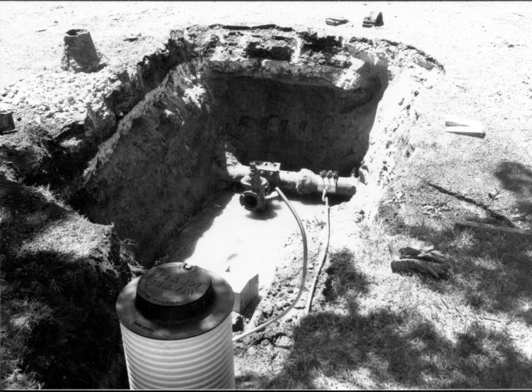 Excavation on 8th Street LIHO NHS- Arnold House, HS-20 Roll #7exp 1 Arnold House, restoration