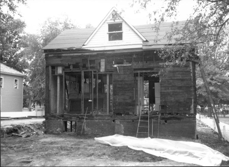 NA LIHO NHS- Arnold House, HS-20 Roll #7 exp 11 Arnold House, restoration
