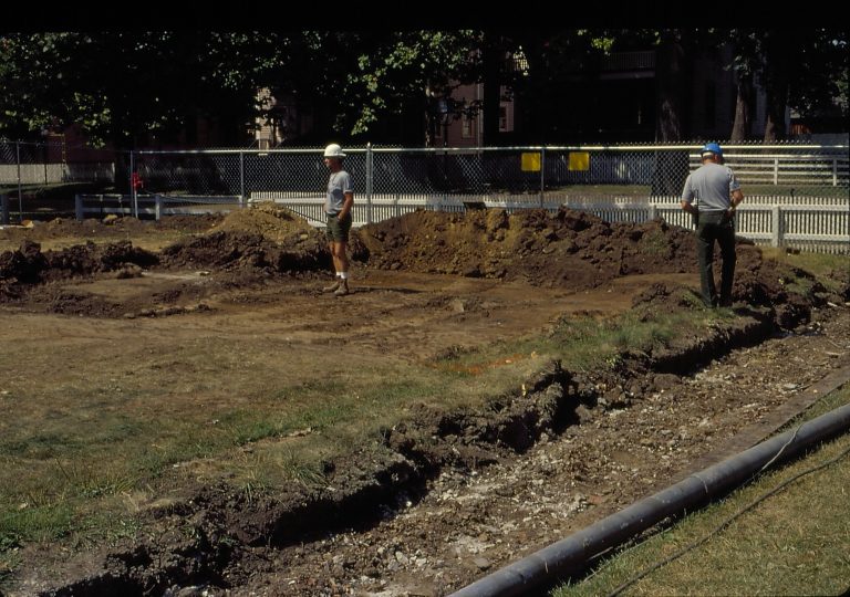 Digging foundation LIHO NHS- Arnold House, HS-20 Roll #9 exp 22 Arnold House, restoration