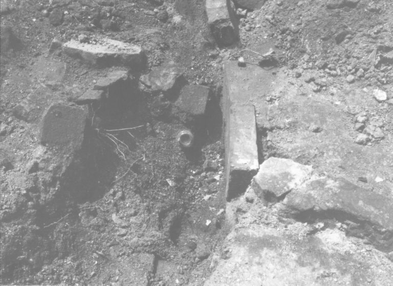 bottle LIHO NHS- Arnold House, HS-20 Roll #8 exp 14 Arnold House, restoration
