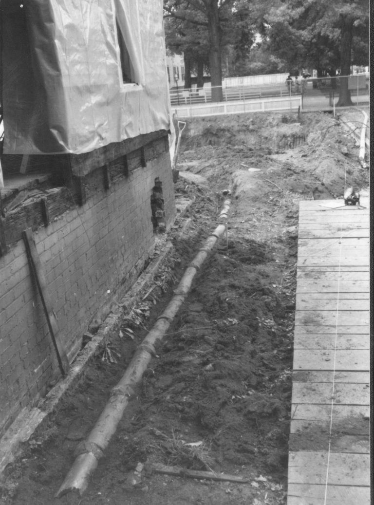 Tile LIHO NHS- Arnold House, HS-20 Roll #11 exp 2 Arnold House, restoration