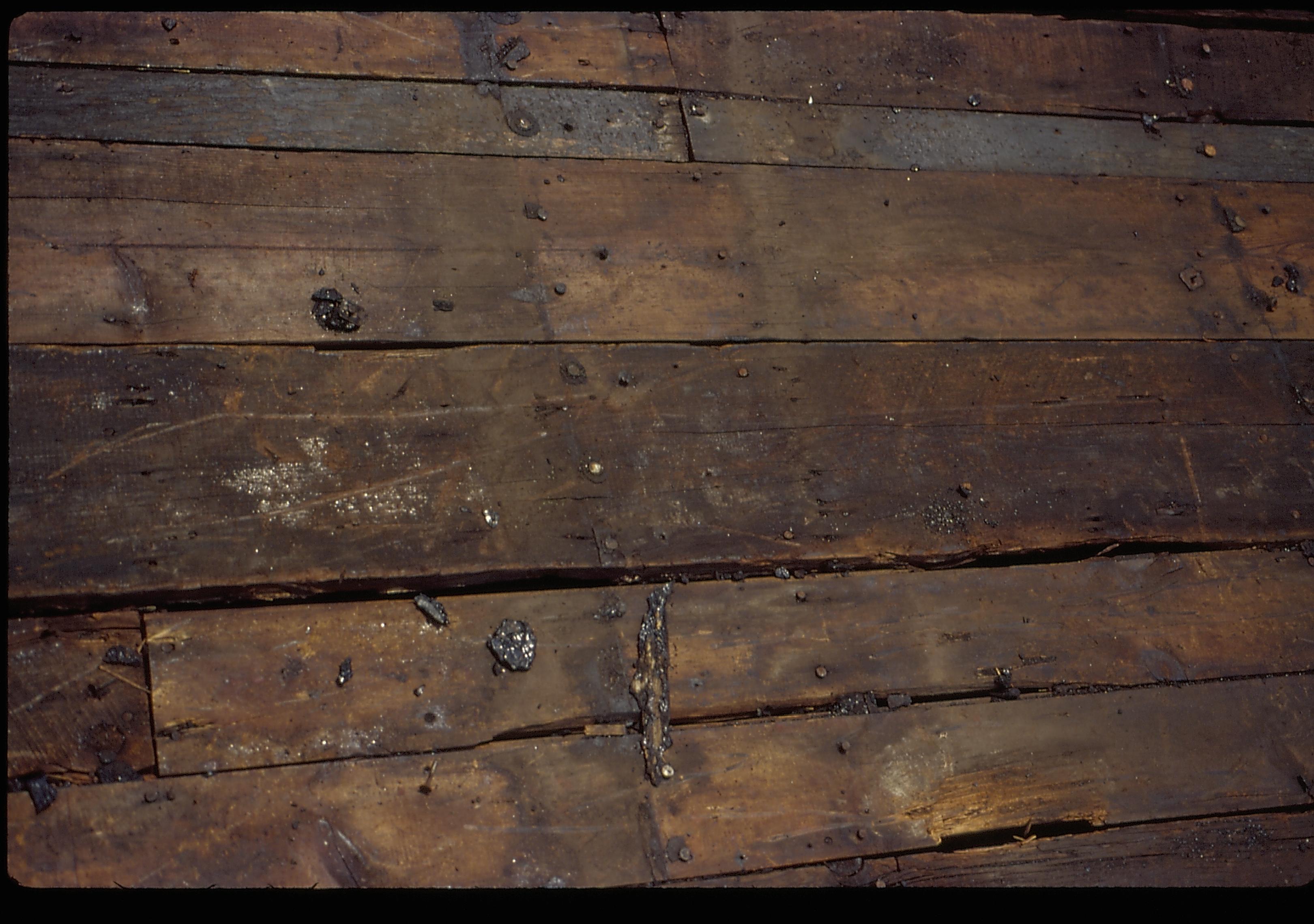 Exterior 104- Porch and floor decking LIHO NHS- Arnold House, HS-20 Roll #1 7/17-7/23/96, exp 21 Arnold House, restoration