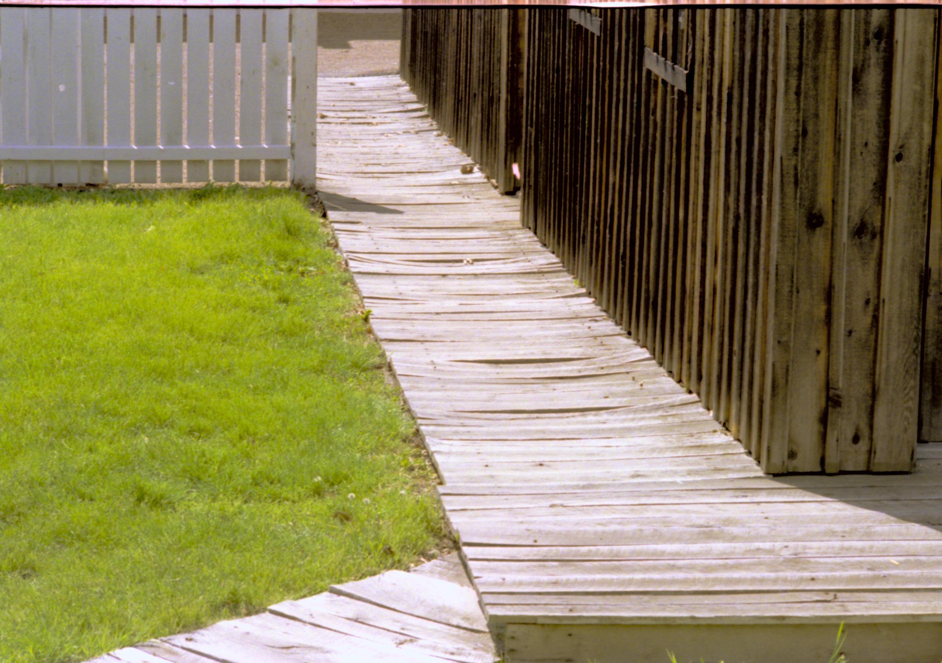 Lincoln Home NHS- Stuve House Maintance Building boardwalk