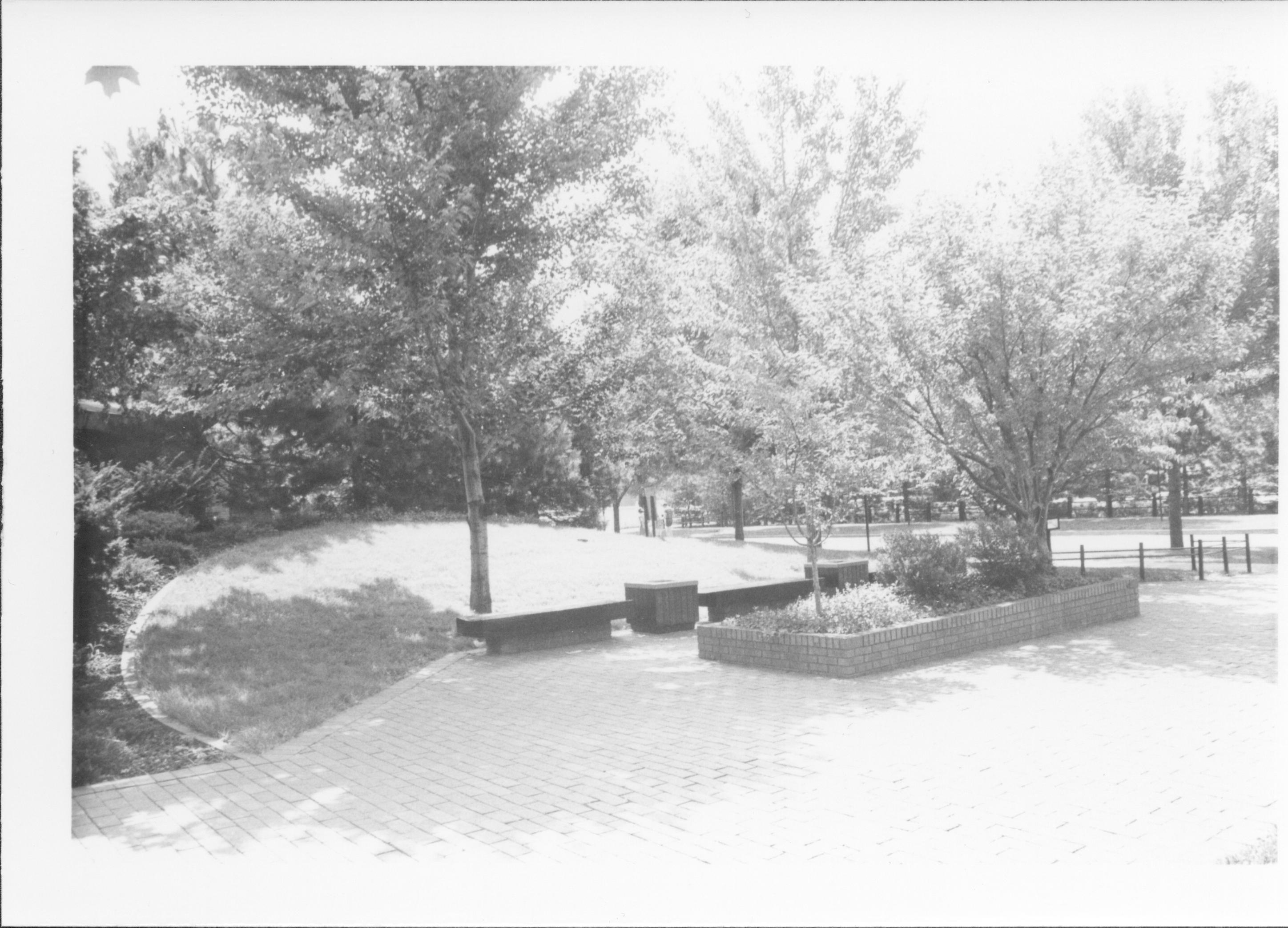 NA Lincoln Home NHS- Visitor Center Landscaping Visitor Center, landscaping