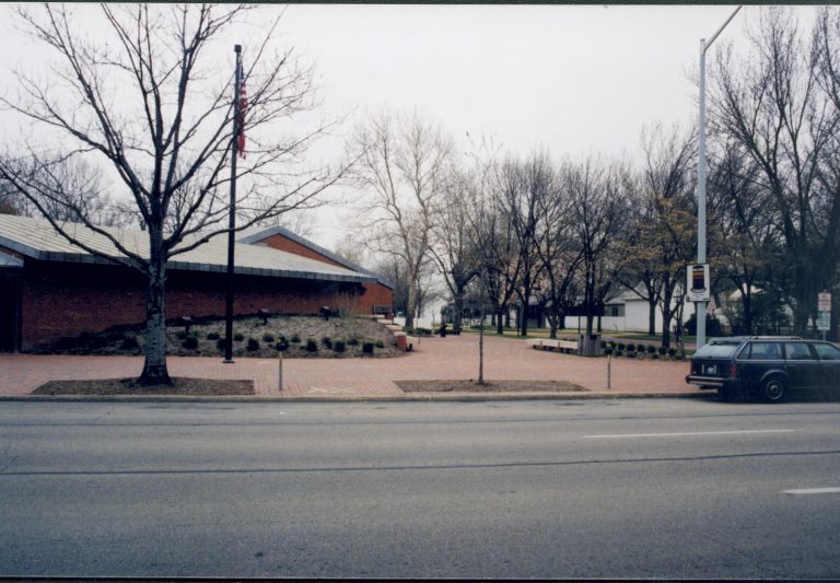 NA Lincoln Home NHS- Visitor Center 2004, 9A Visitor Center, exterior