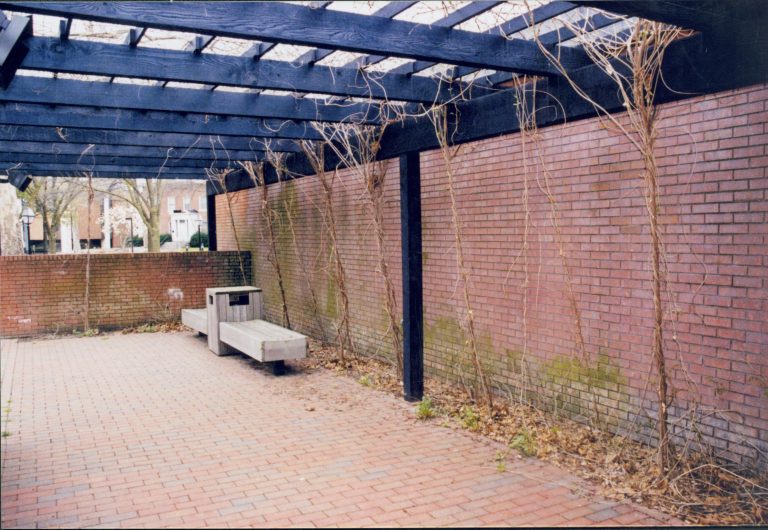 NA Lincoln Home NHS- Visitor Center 2004, 2A Visitor Center, exterior, canopy