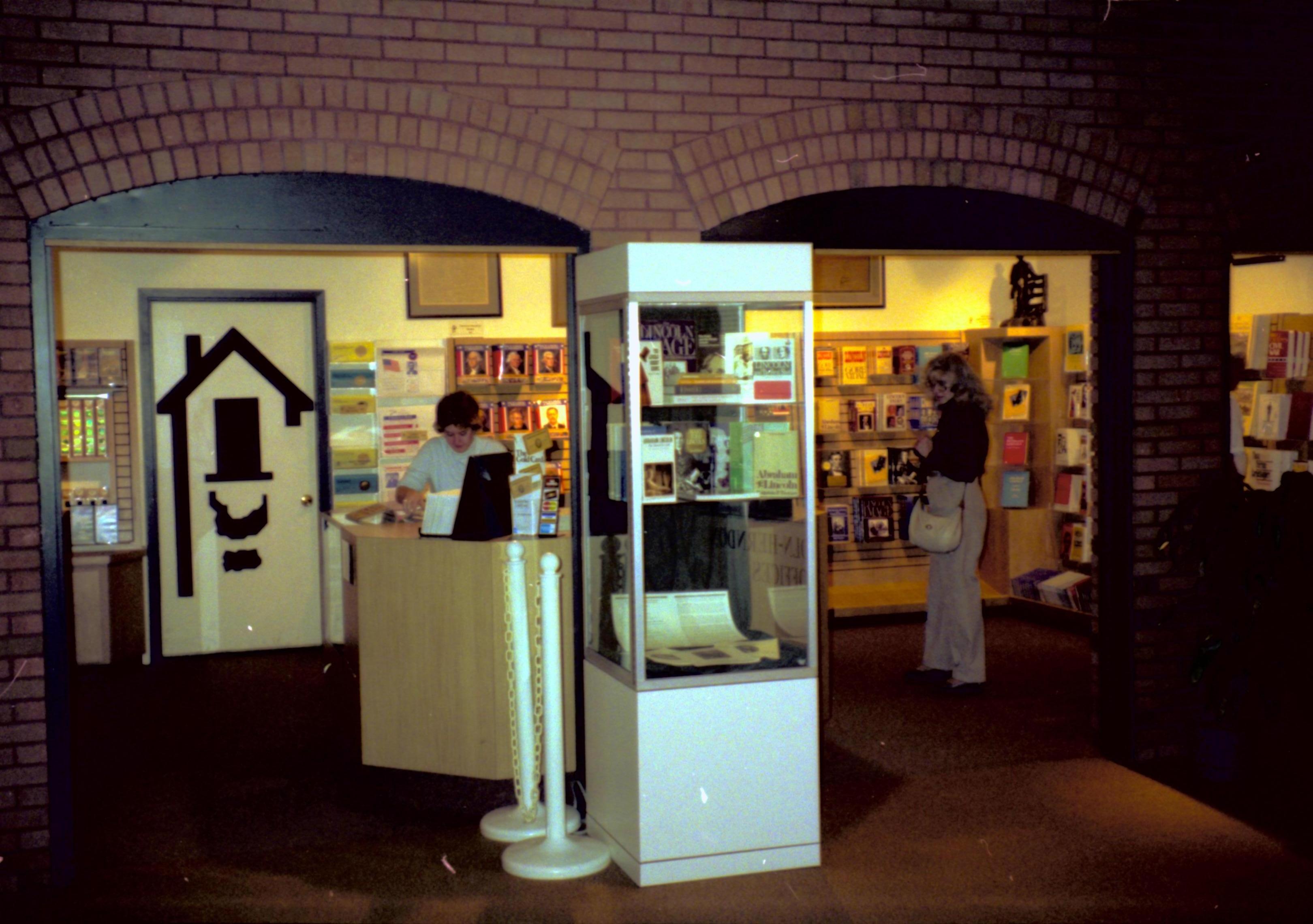 NA Lincoln Home NHS- Visitor Center, prints could not be located Visitor Center, interior, exhibit