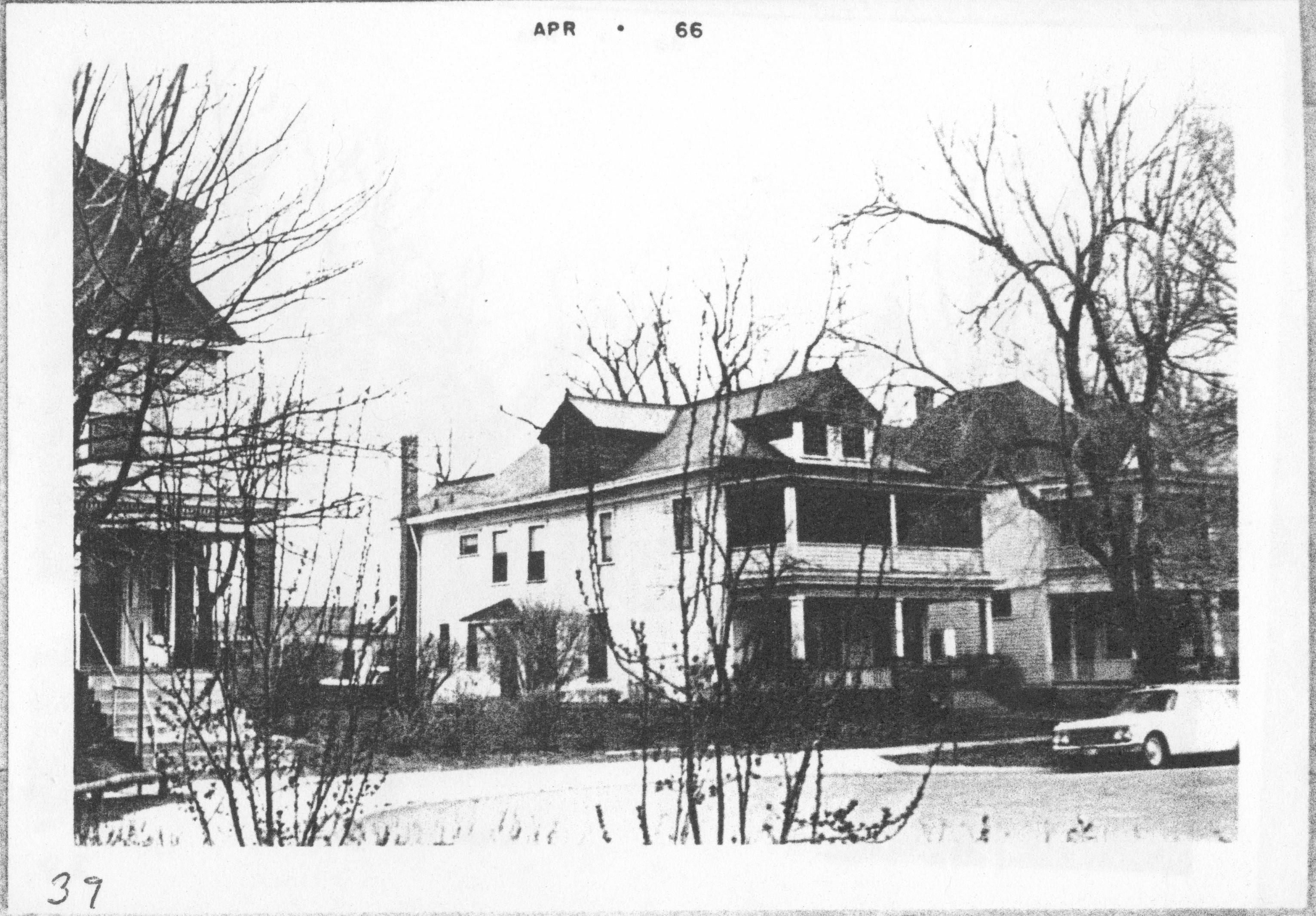 East side of 8th St. from Jackson to Edwards Lincoln Home NHS- Various Neighborhood locations, VF88-49, 39 neighborhood, historical
