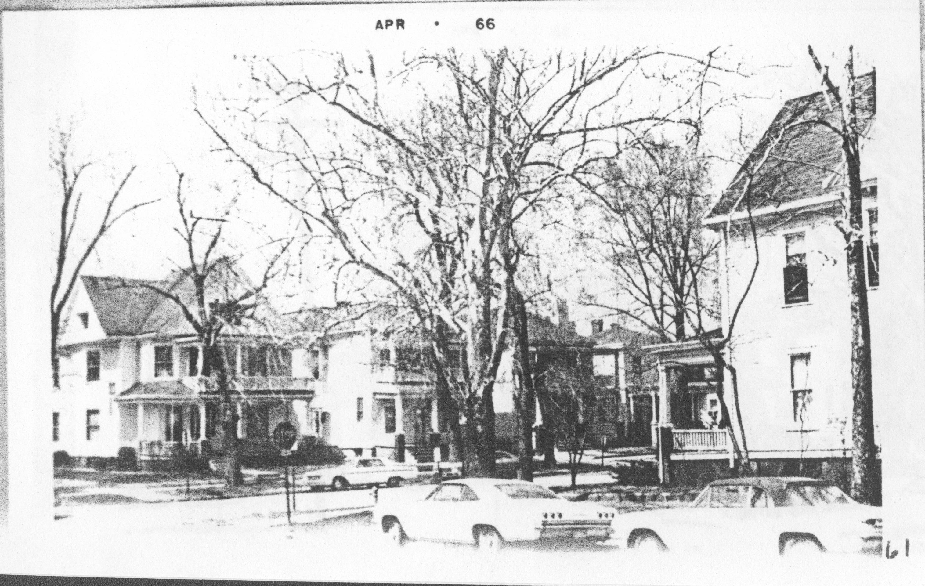 Looking Southwest from 8th and Jackson Lincoln Home NHS- Various Neighborhood locations, 61 neighborhood, historical