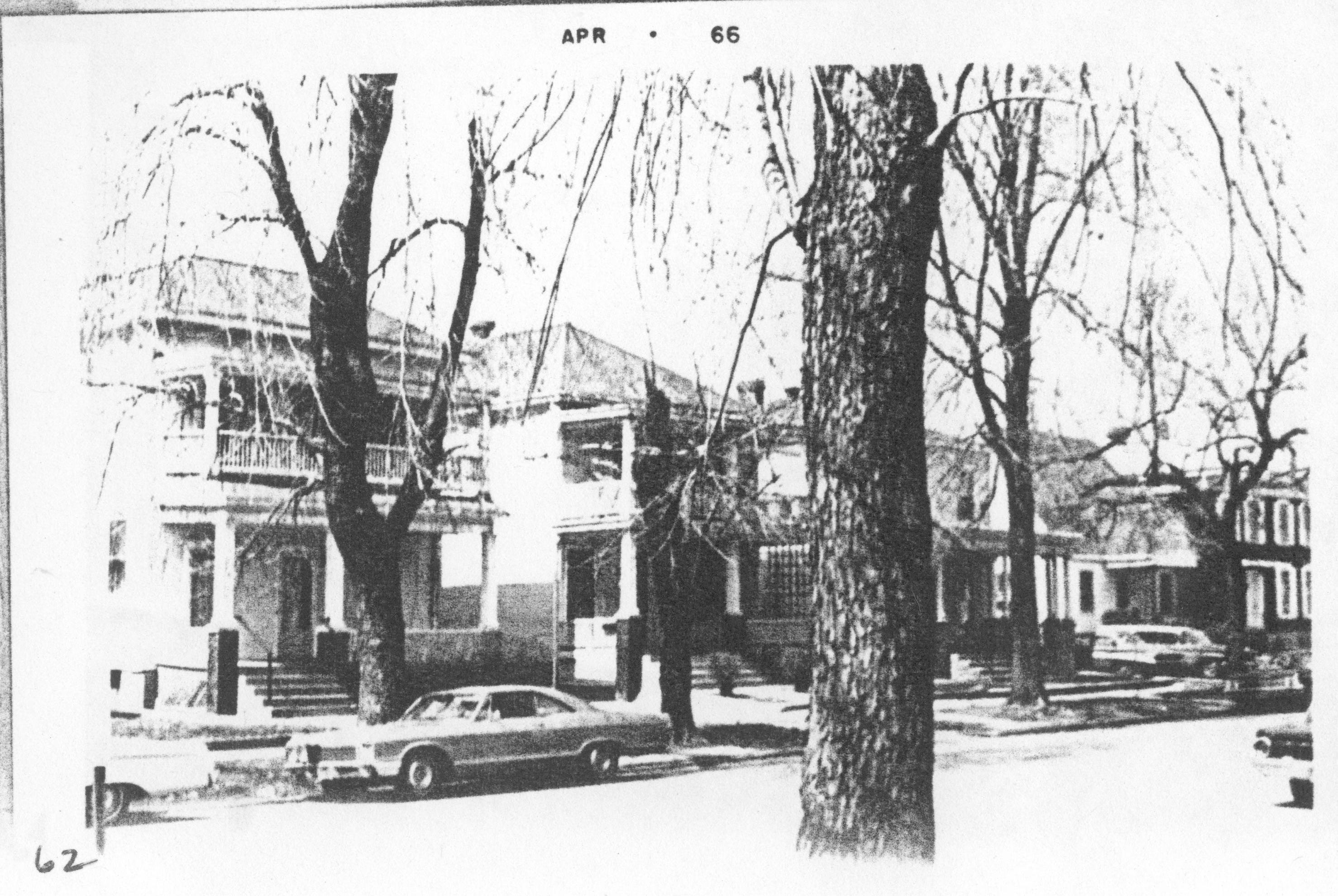 Looking Southwest from 8th and Jackson Lincoln Home NHS- Various Neighborhood locations, 62 neighborhood, historical