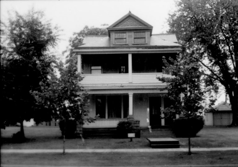 NA Lincoln Home NHS- Various Neighborhood locations neighborhood, front