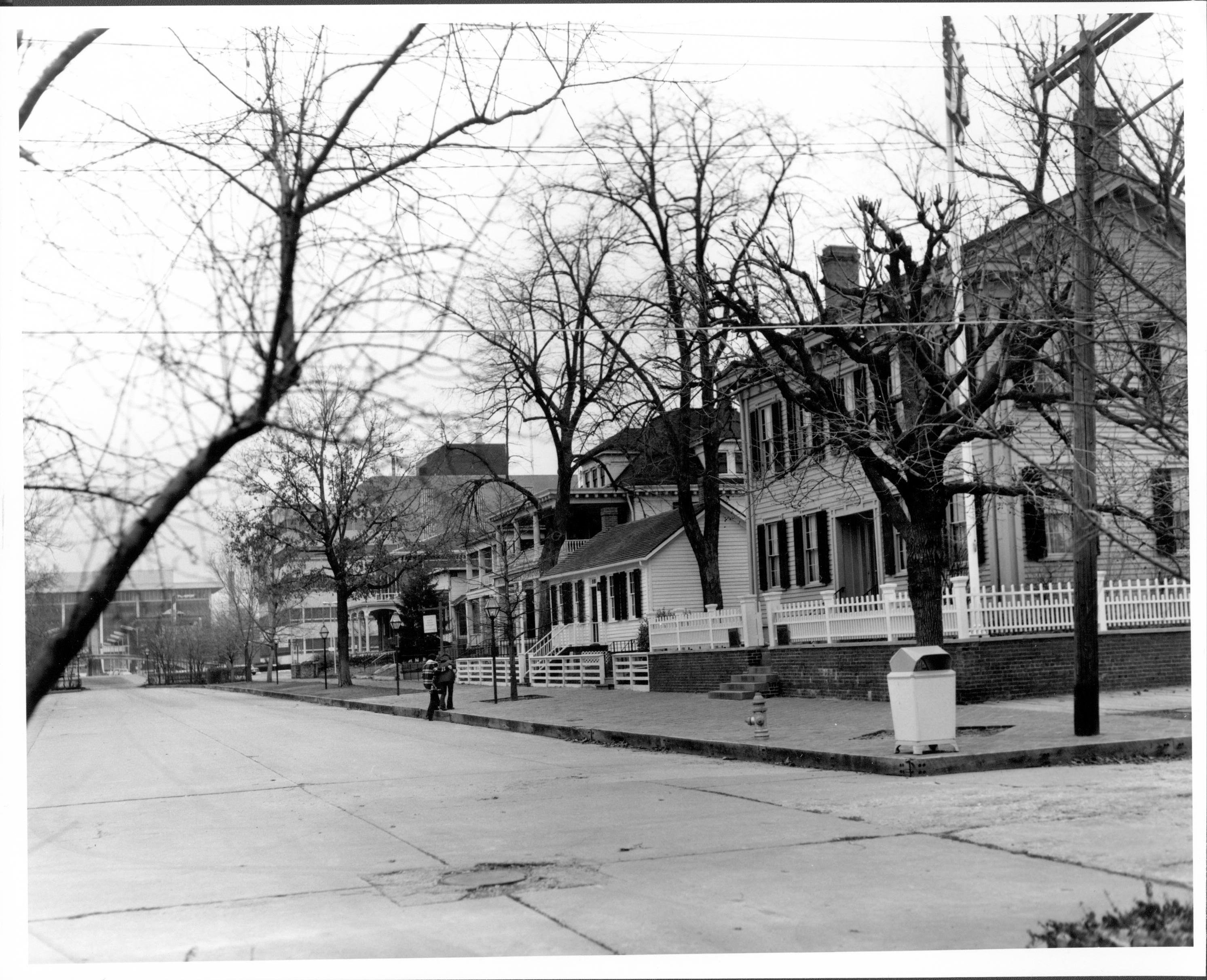 01-113, 8th Street East side between Jackson and Capitol from Jackson Lincoln Home NHS- Various Neighborhood locations, neg #7 class 2000,  neighborhood, Lincoln