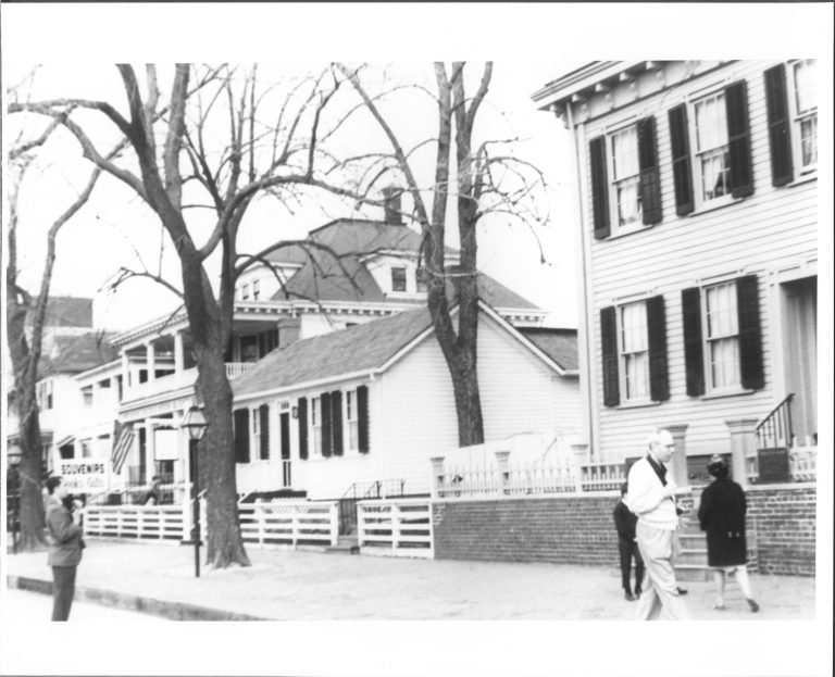 NA Lincoln Home NHS- Various Neighborhood locations neighborhood, Lincoln, Corneau