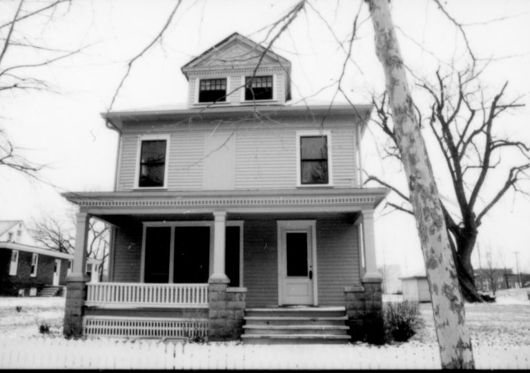 NA Lincoln Home NHS- Various locations, Buildings in Park, 105 neighborhood, historical