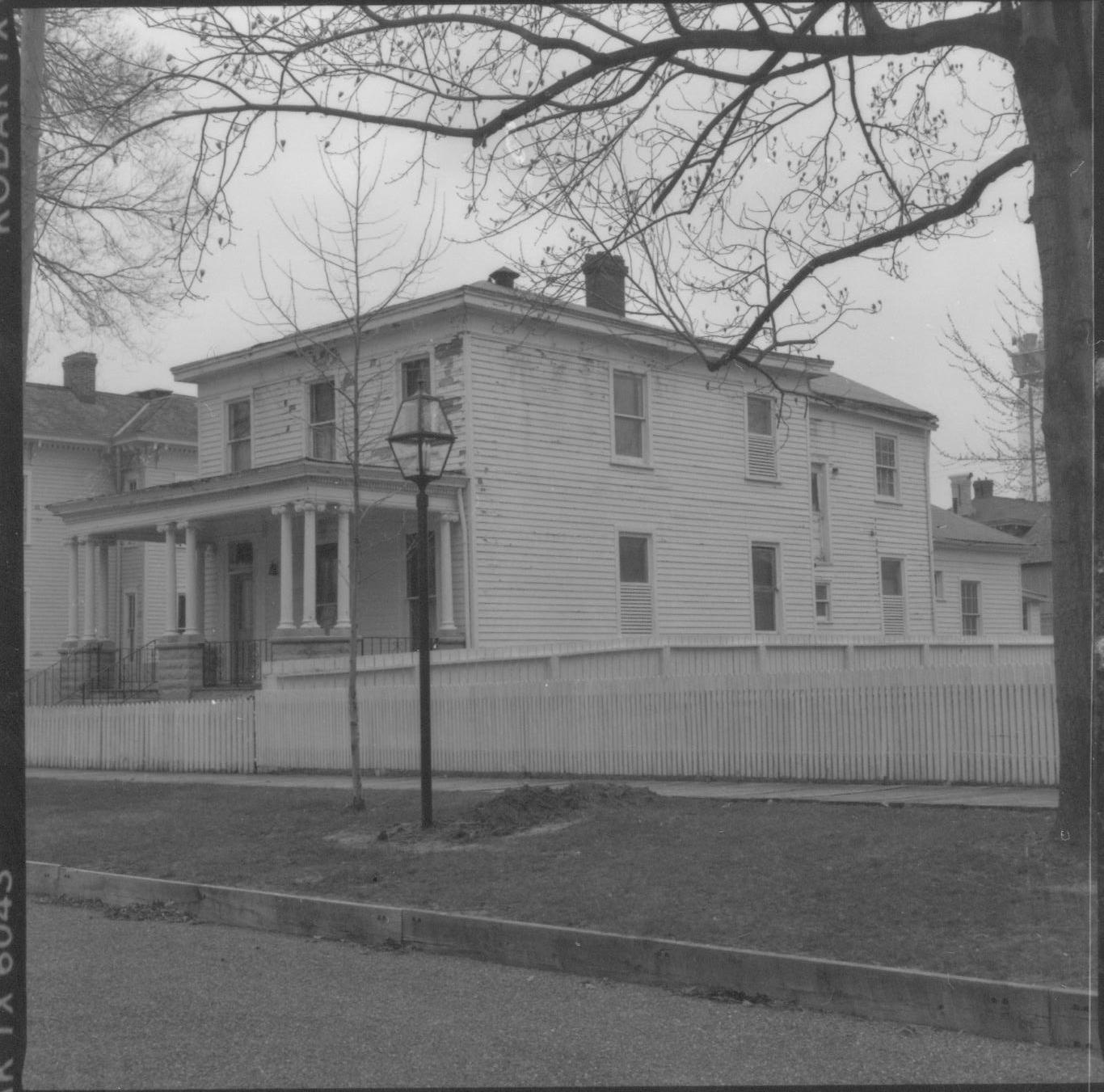 NA Lincoln Home NHS- Various locations neighborhood, historical