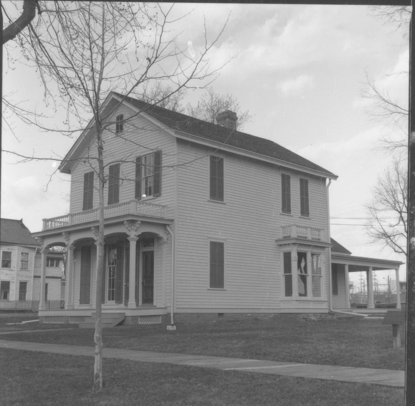 NA Lincoln Home NHS- Various locations neighborhood, historical