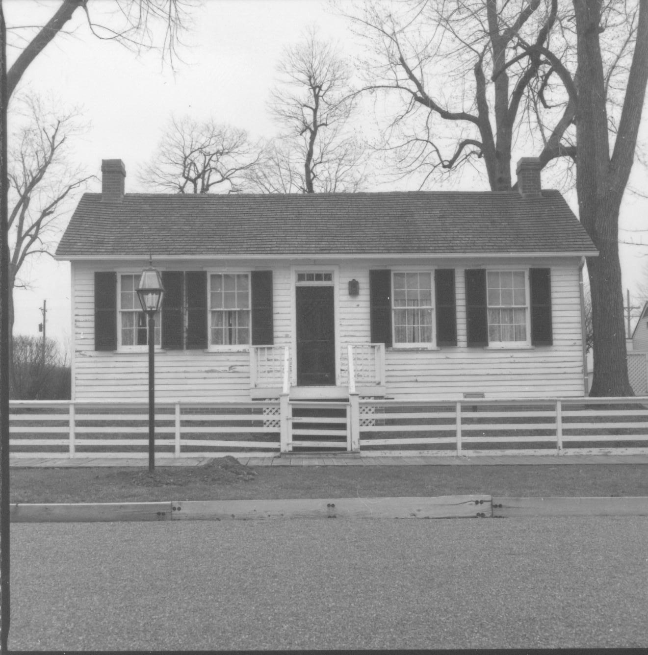 NA Lincoln Home NHS- Various locations neighborhood, historical