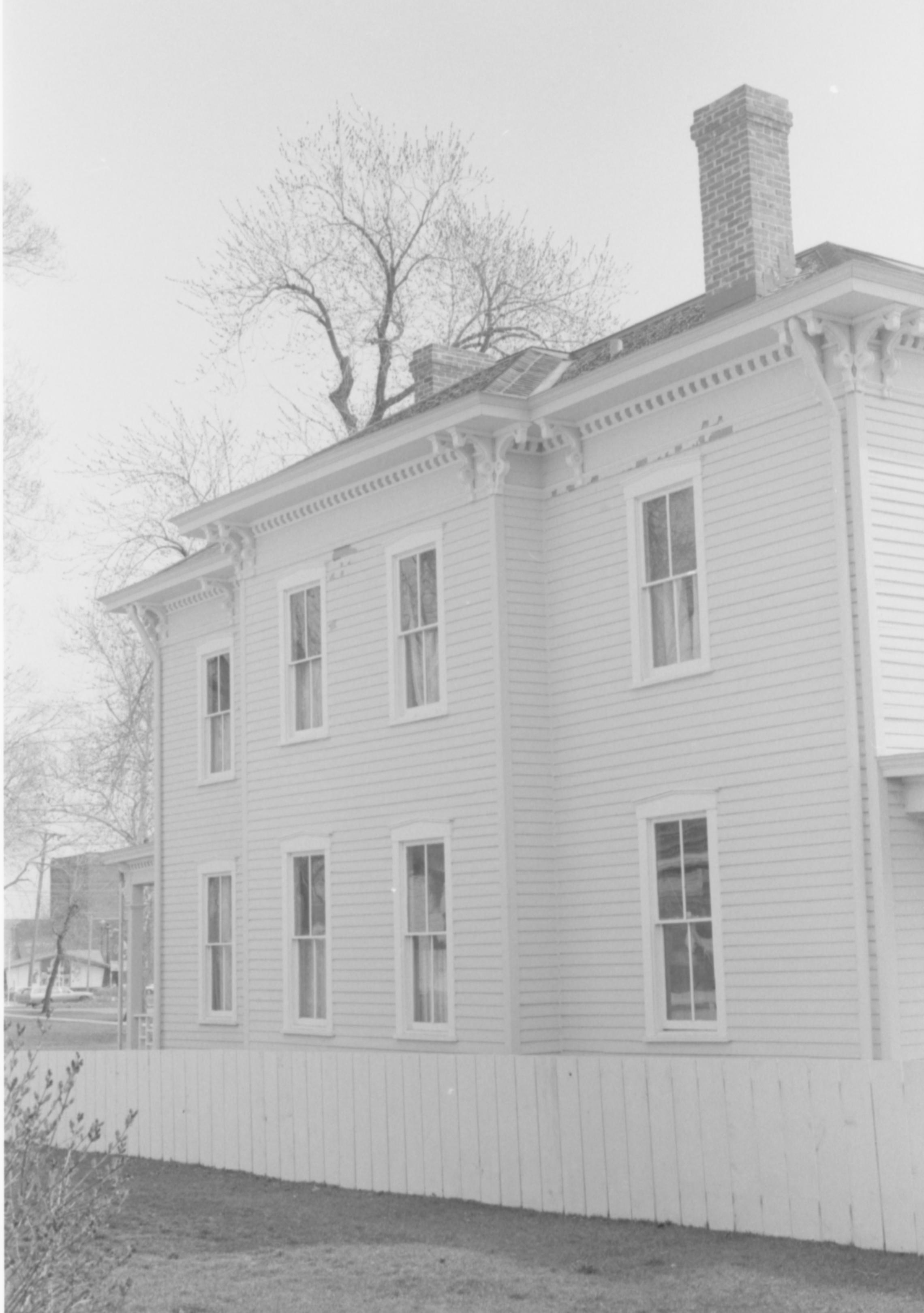 NA Lincoln Home NHS- Various location neighborhood, historical