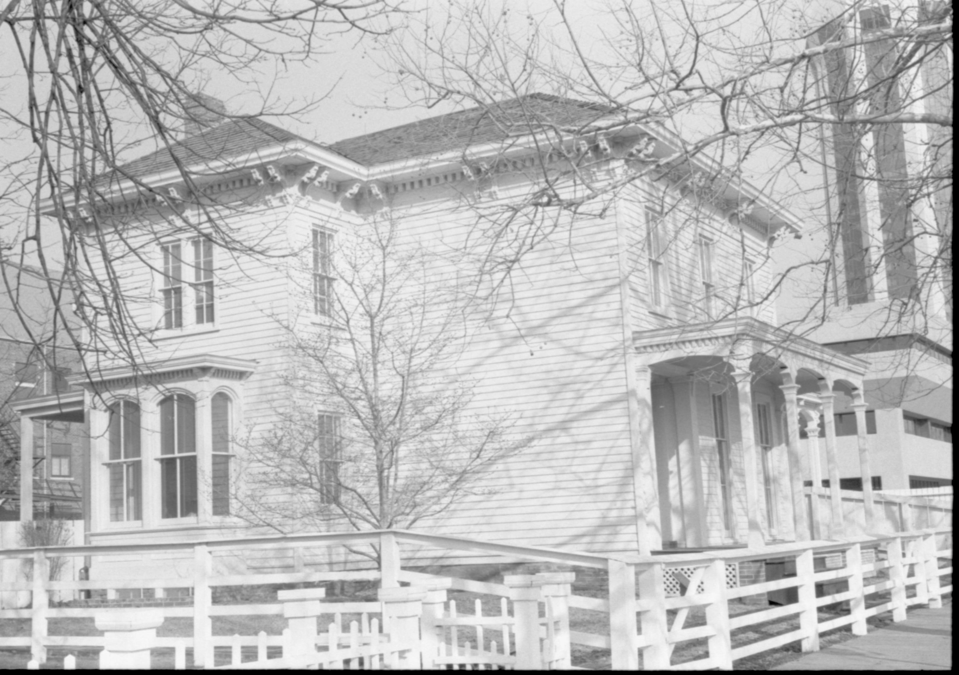 NA Lincoln Home NHS- Various location neighborhood, historical