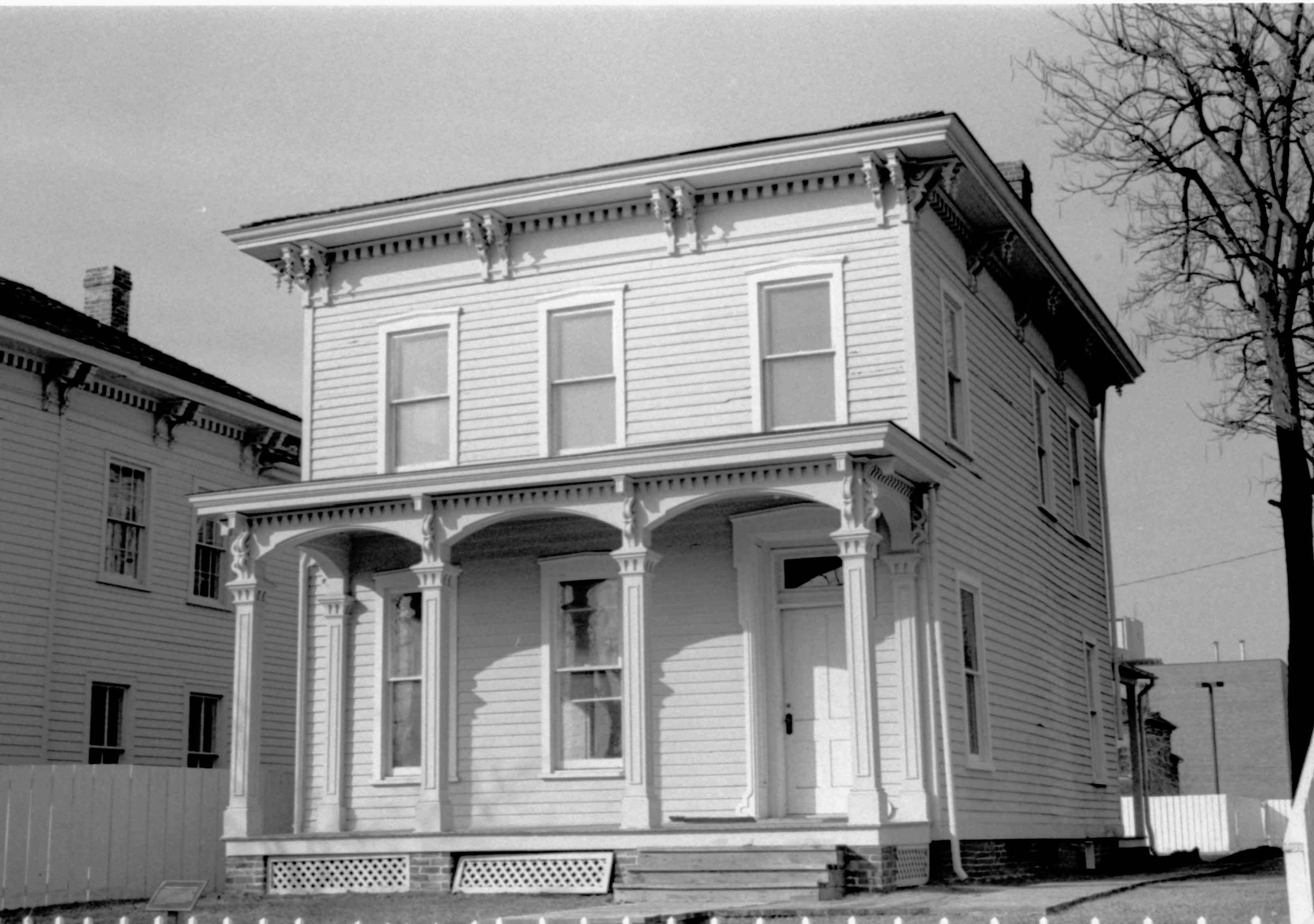 NA Lincoln Home NHS- Various location neighborhood, historical