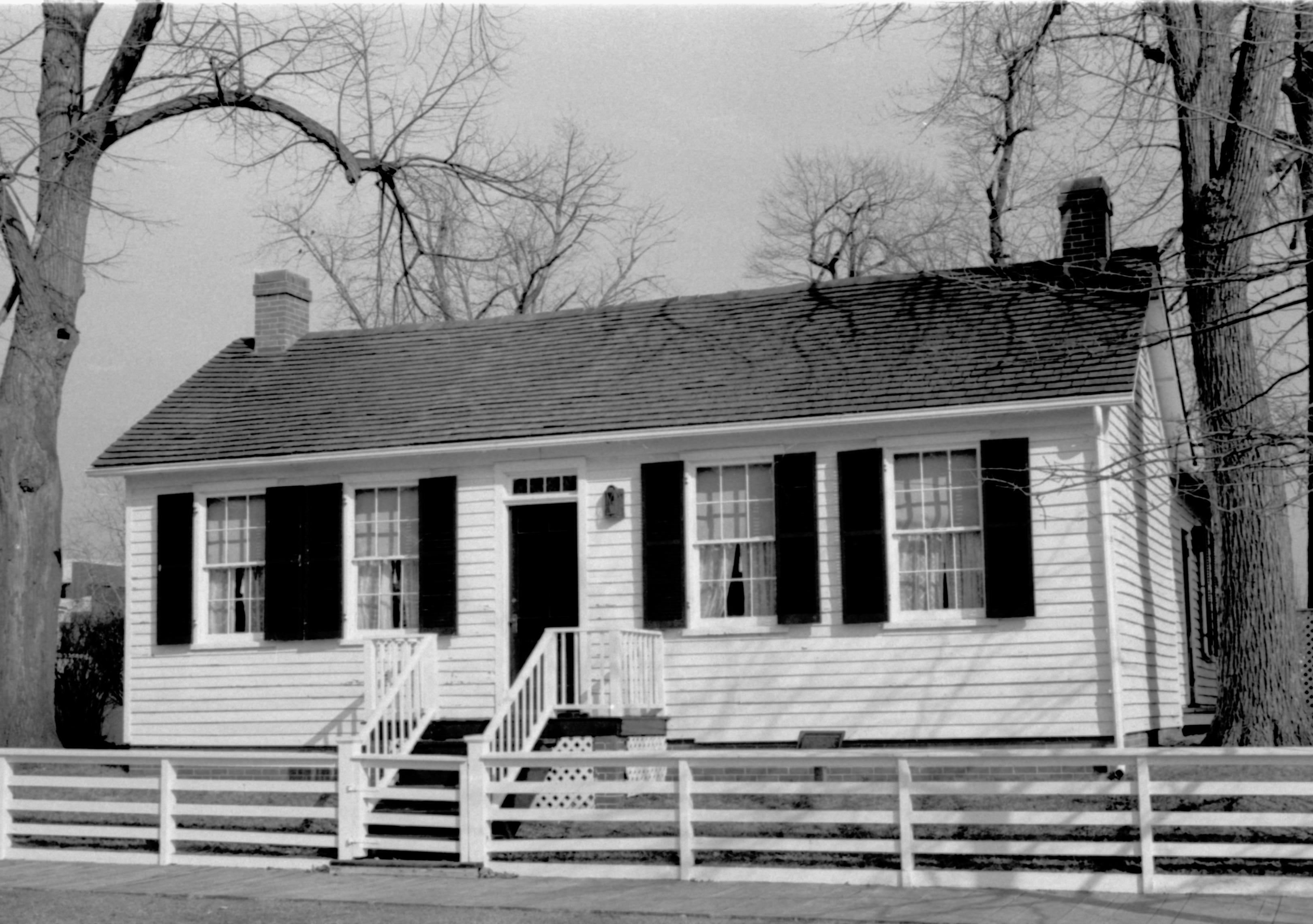 NA Lincoln Home NHS- Various location neighborhood, historical