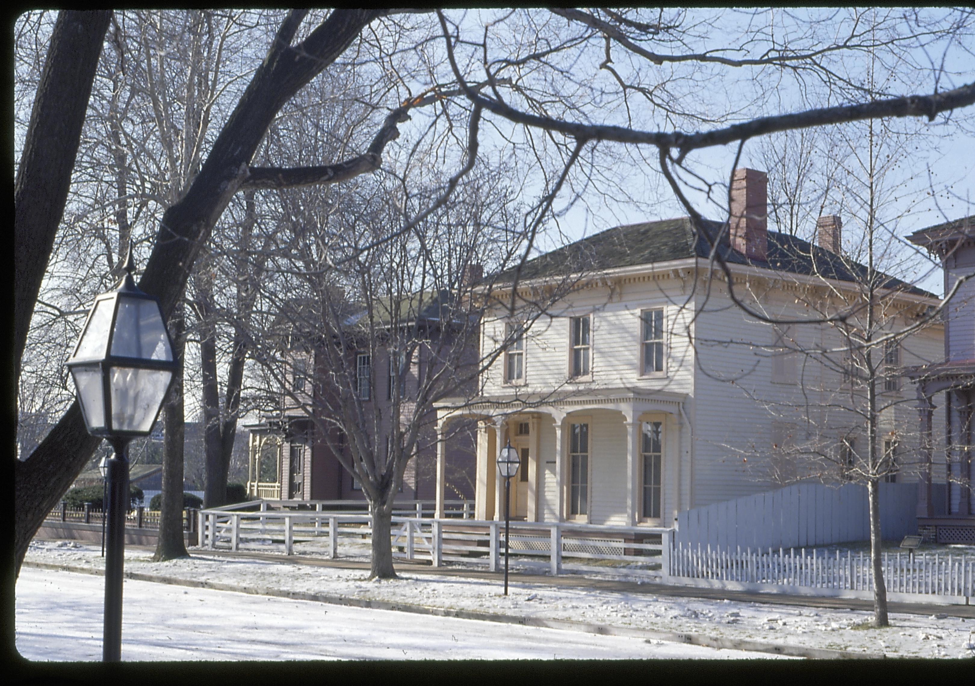 Lincoln Home NHS- Various locations, 4 neighborhood, snow