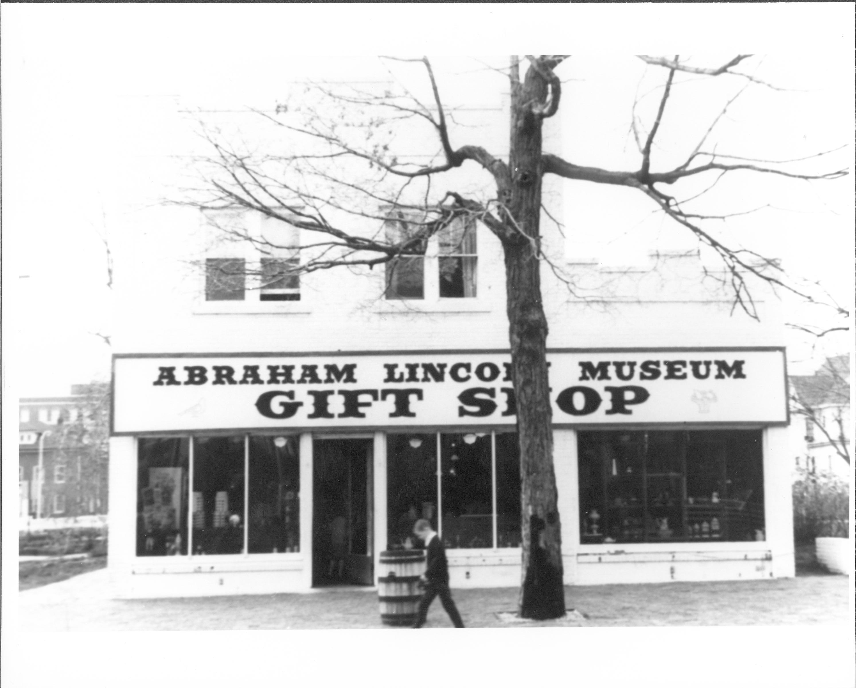 NA Lincoln Home NHS- Various locations neighborhood, gift shop