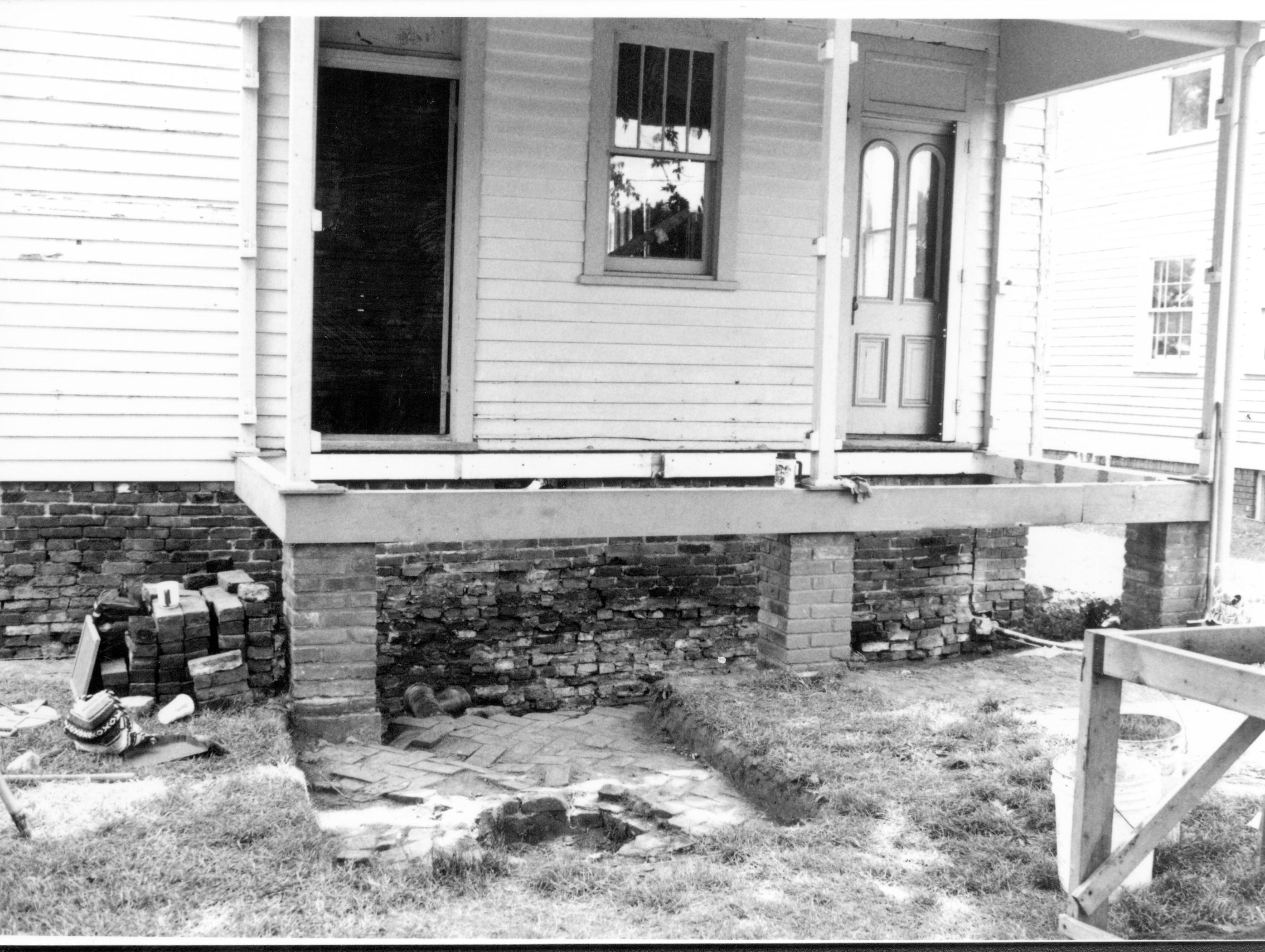 Archeological excavation- rear porch and cistern Lincoln Home NHS- Sprigg House HS-11, foundation and fence, Roll #4 exp 7 Sprigg House, foundation