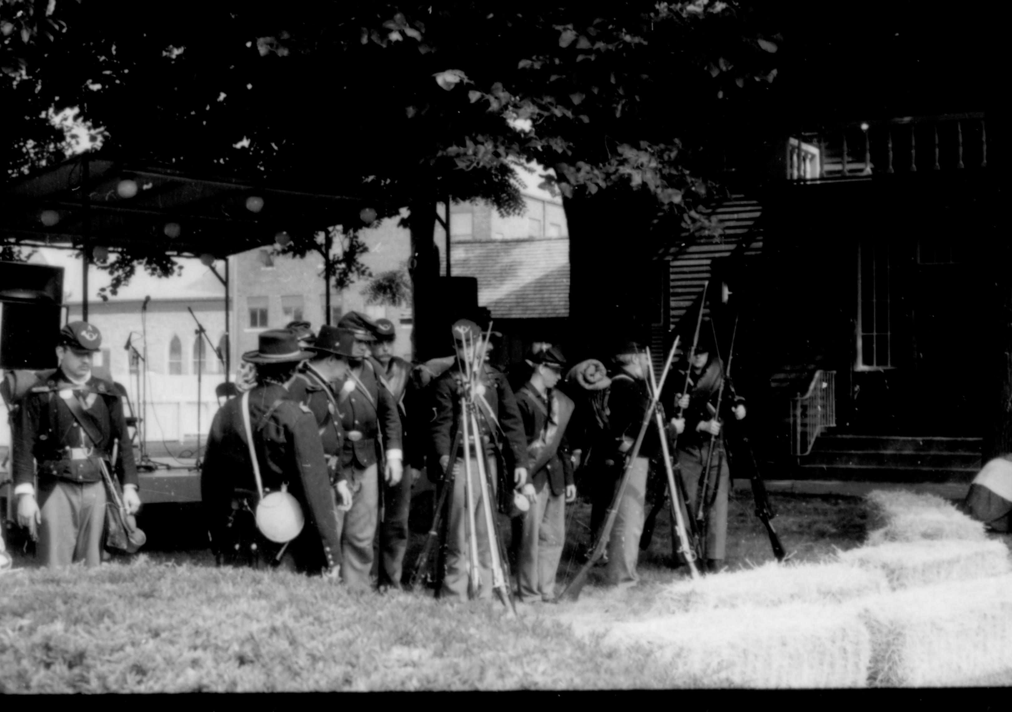 NA Lincoln Home NHS- Lincoln Festival, 146 Lincoln Festival, soldiers