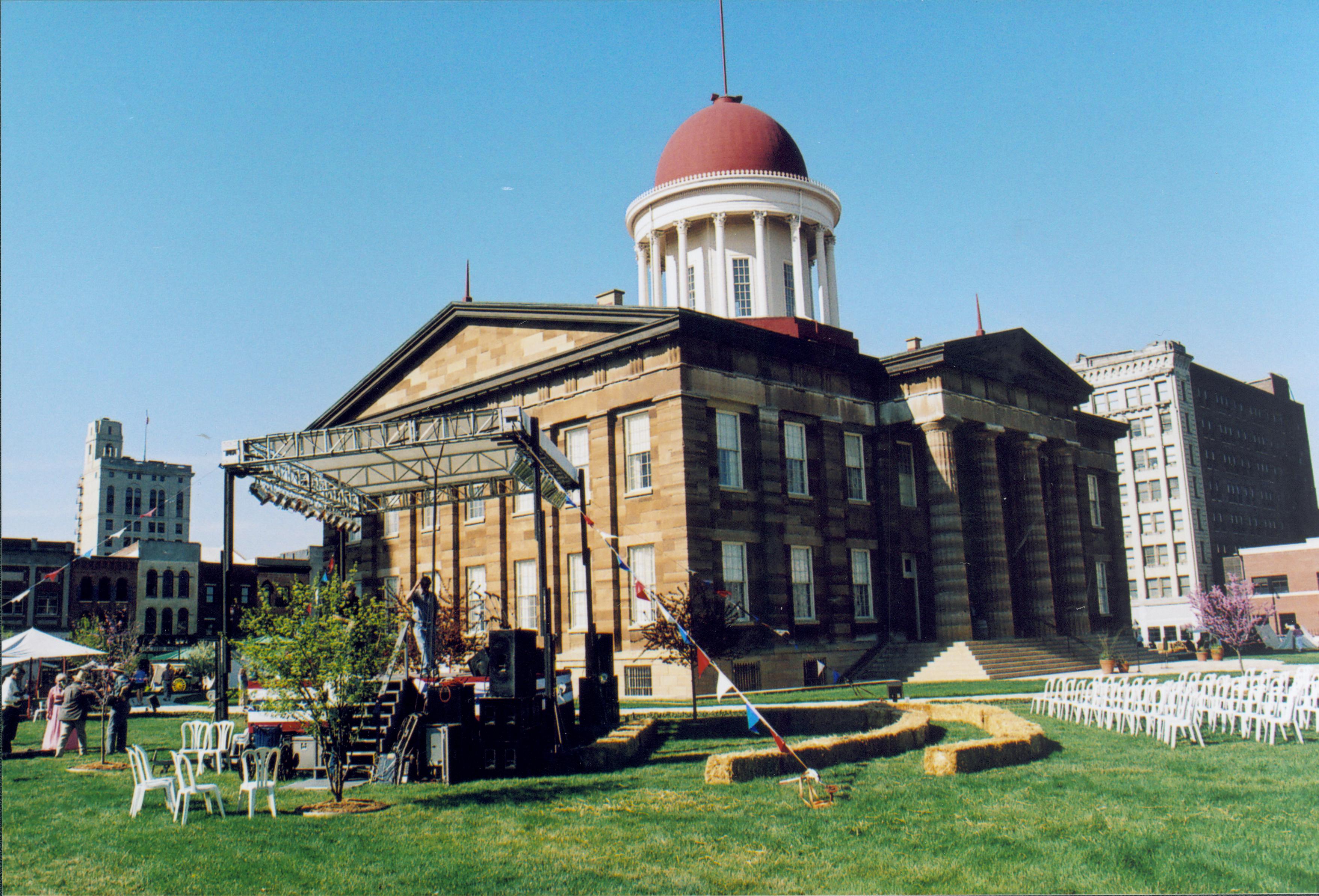 NA Lincoln Home NHS- Lincoln Presidential Museum, Disc N 9 Presidential Museum, Old State Capitol