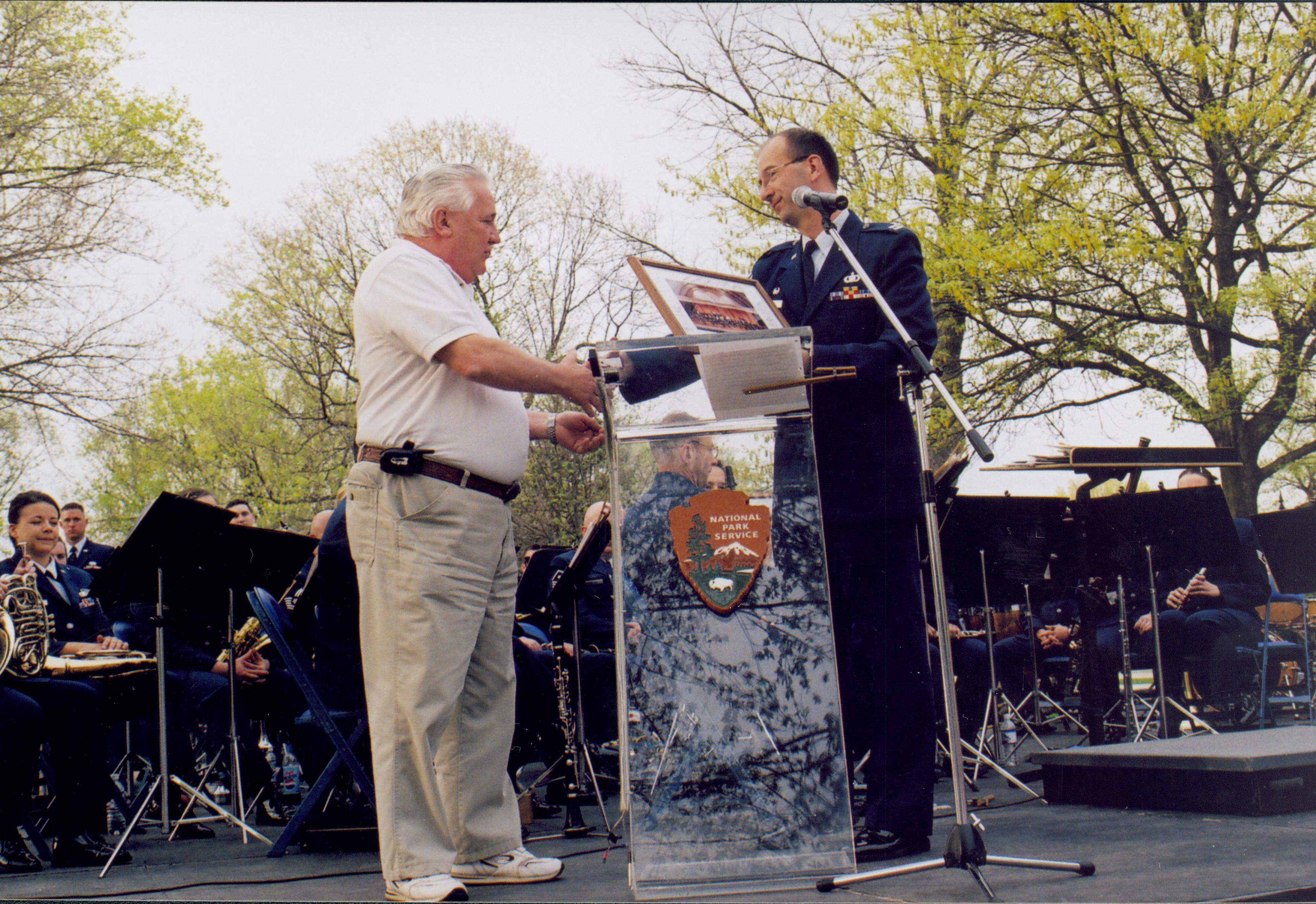 NA Lincoln Home NHS- Lincoln Presidential Museum, Disc O 5 Presidential Museum, Air Force band