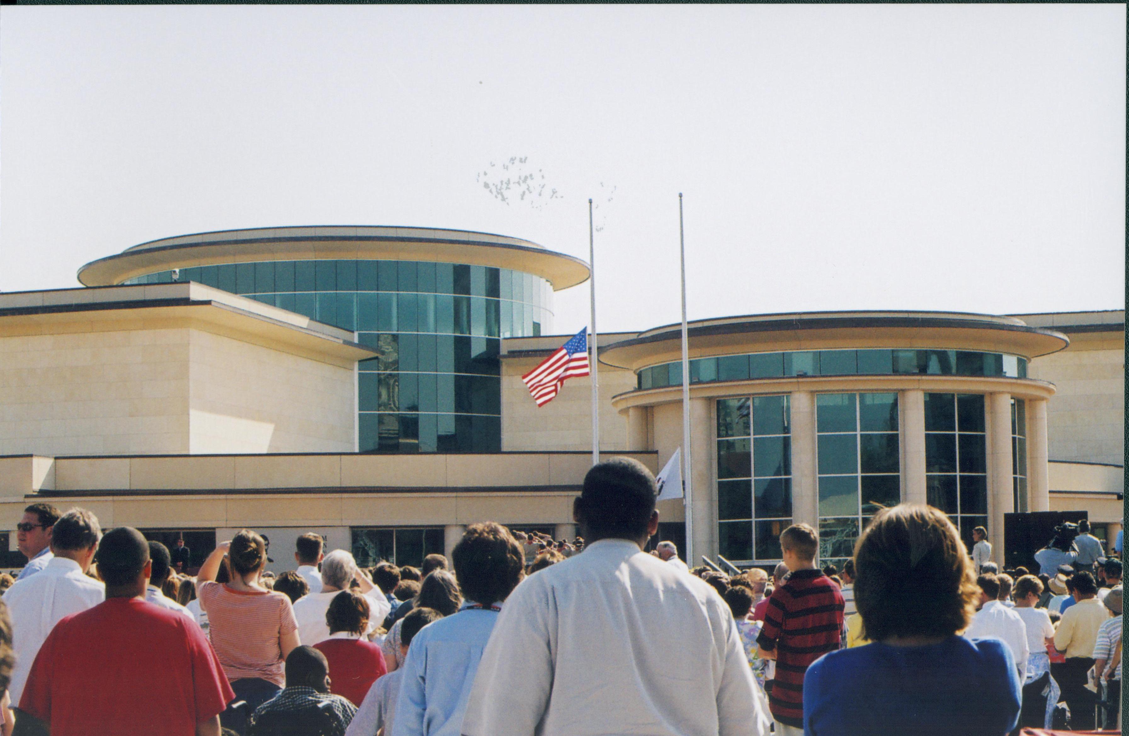 NA Lincoln Home NHS- Presidential Museum, Disc S Presidential Museum, Presidential ceremony