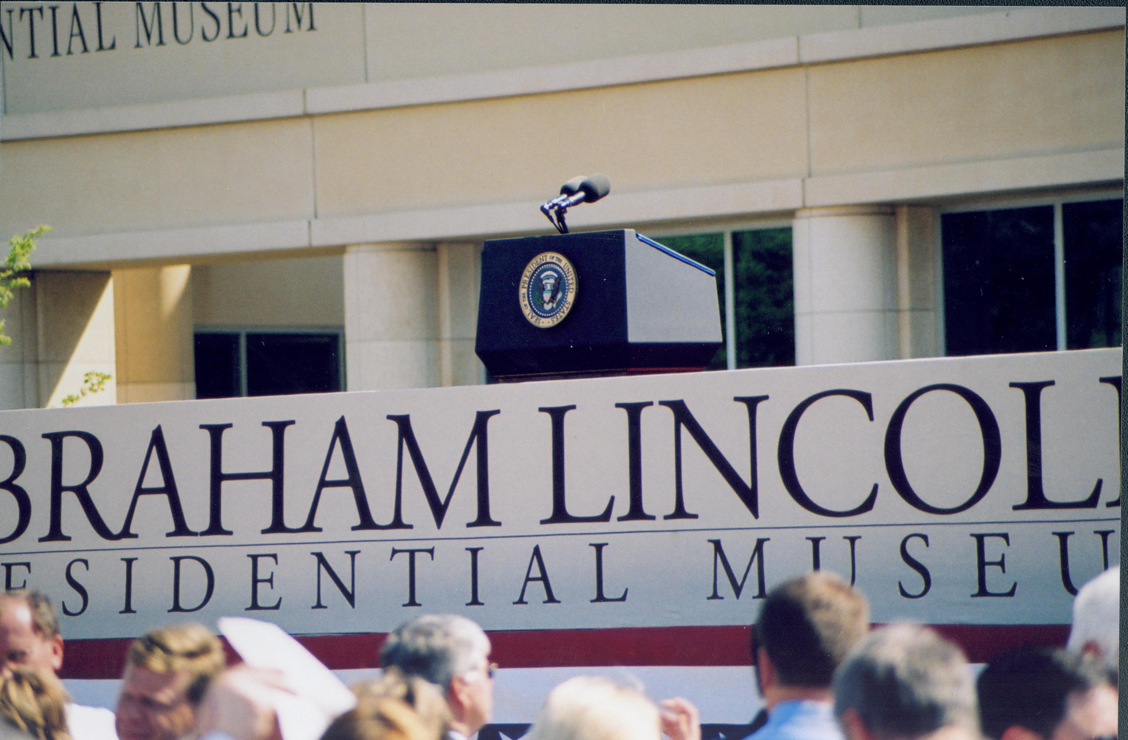 NA Lincoln Home NHS- Presidential Museum, Disc S Presidential Museum, Presidential ceremony