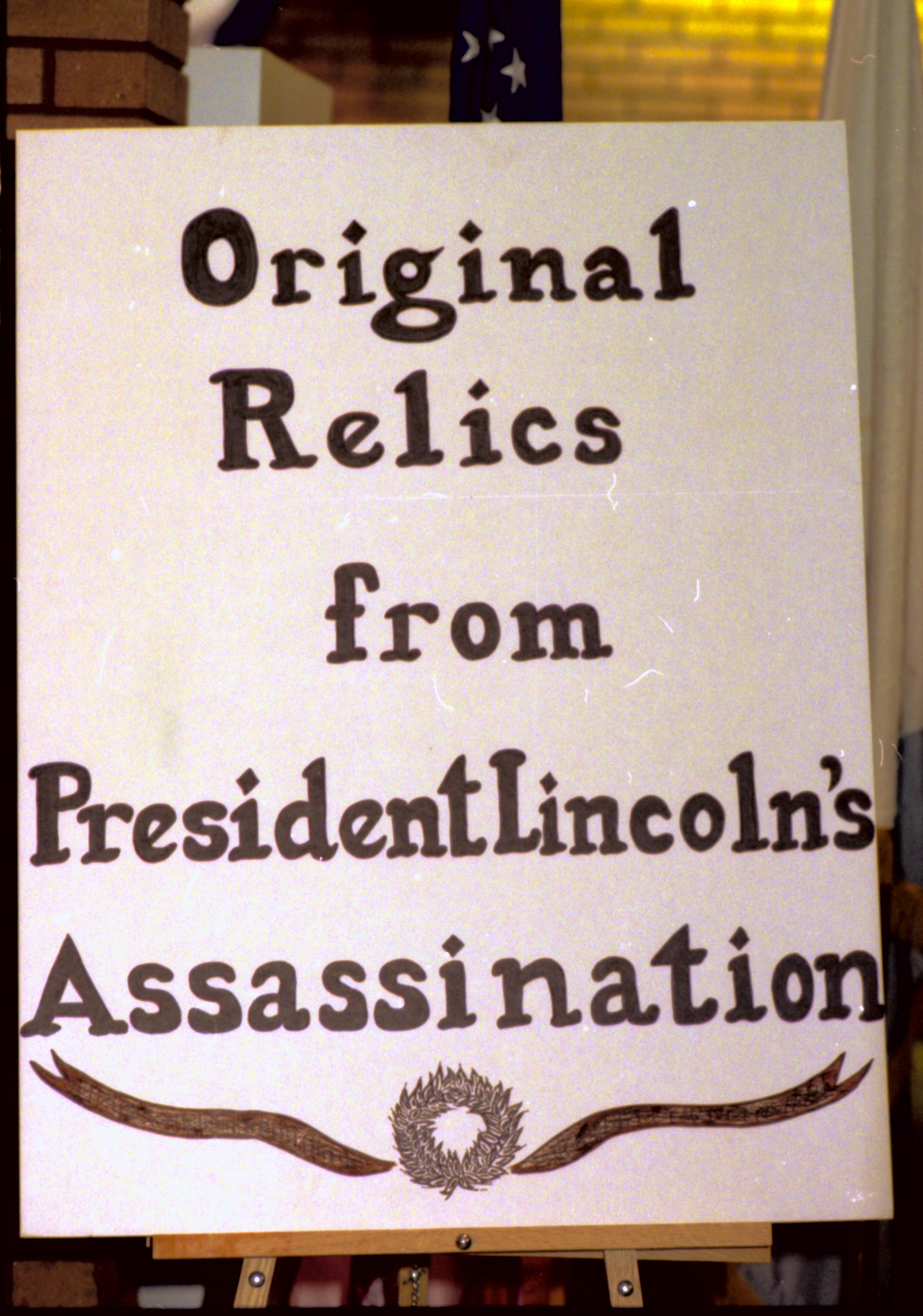 NA Lincoln Home NHS- Lincoln Birthday Lectures, 2210, 106 relics, assassination