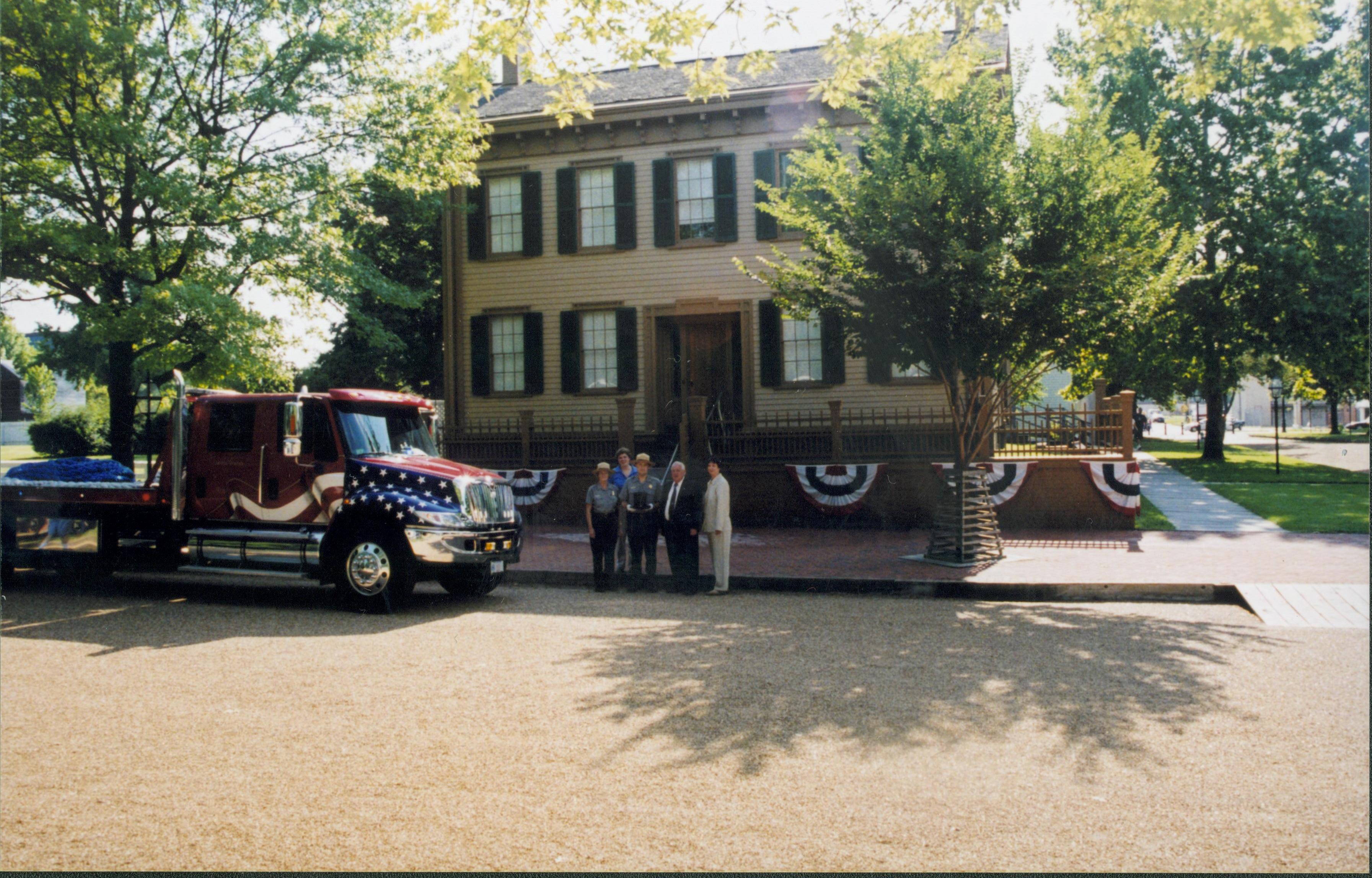 NA Lincoln Home NHS- National Flag Exhibit, Roll 1 Lincoln home, exhibit, Marine Corps truck