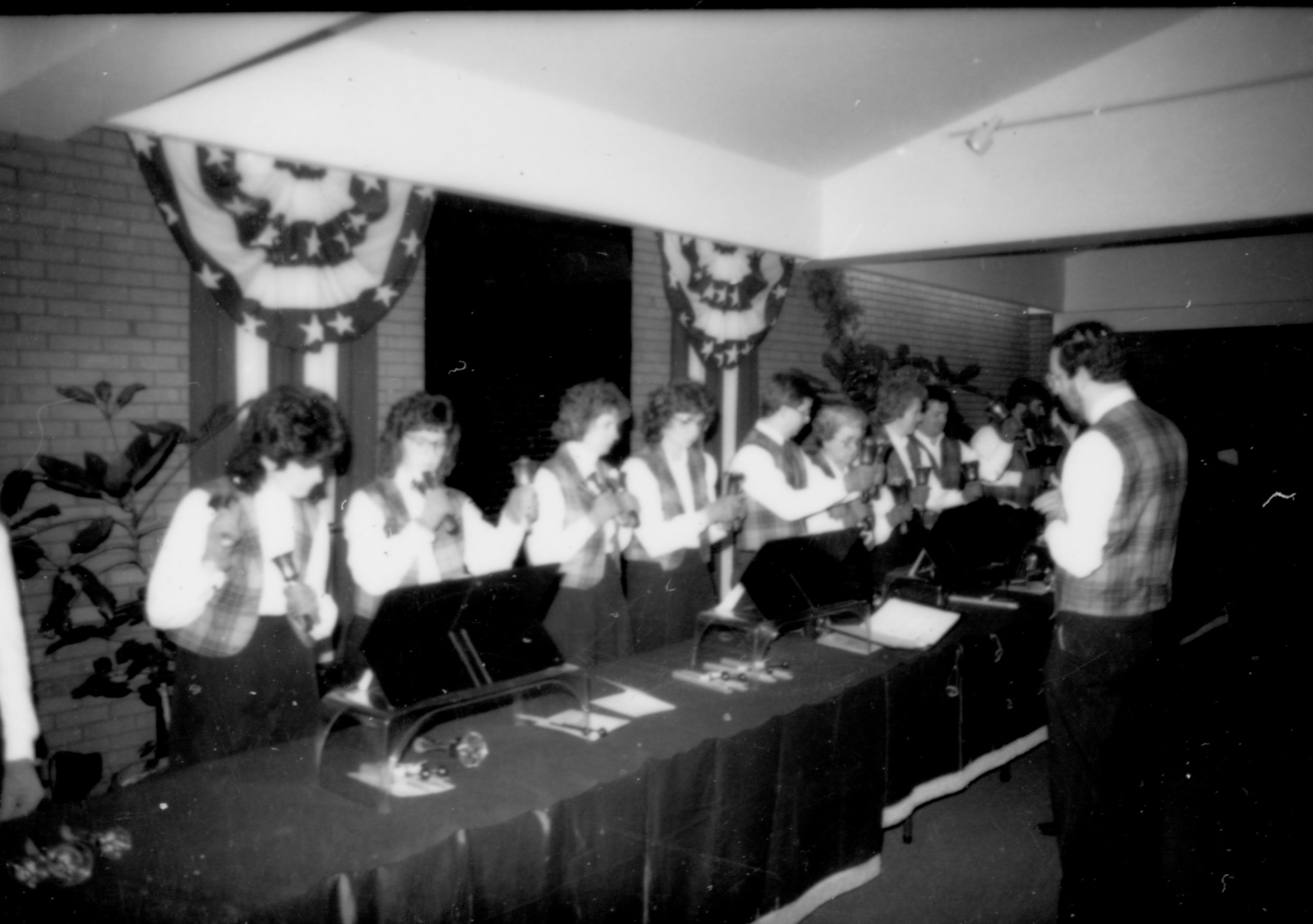 NA Lincoln Home NHS- Christmas in Licoln Neighborhood 1989, 88315 Christmas, neighborhood, ceremony