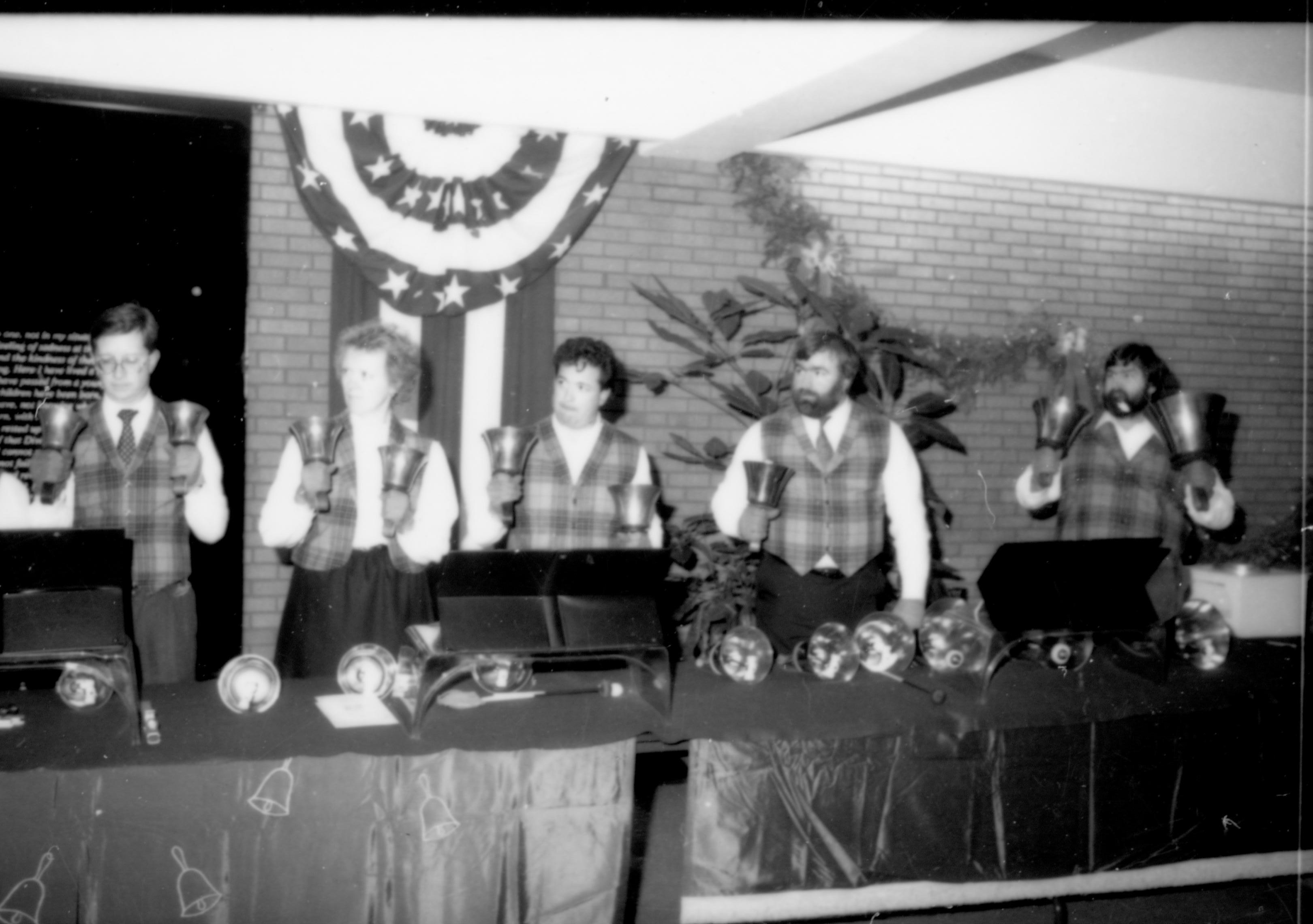 NA Lincoln Home NHS- Christmas in Licoln Neighborhood 1989, 88315 Christmas, neighborhood, ceremony