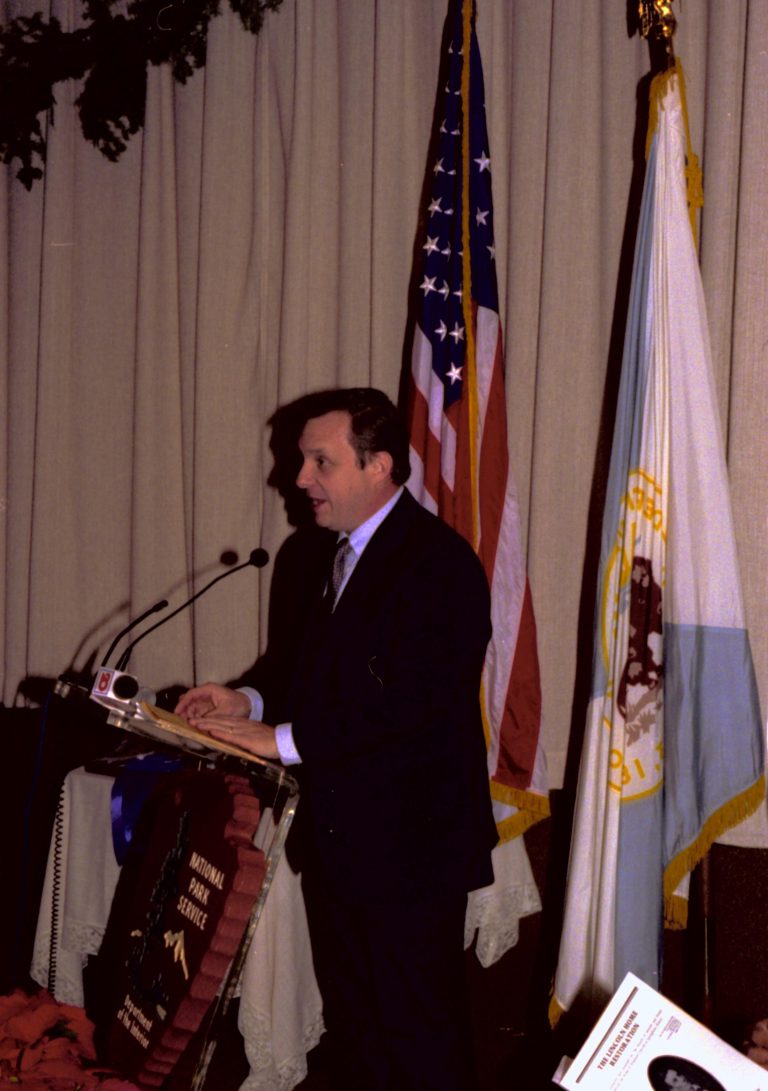 NA Lincoln Home NHS- Christmas in Licoln Neighborhood 1989, 8488, 143A, 25 Christmas, award, ceremony