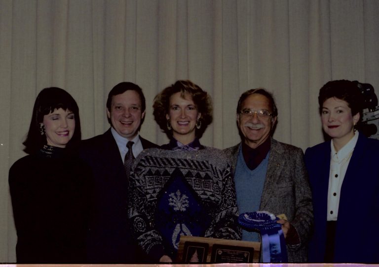 NA Lincoln Home NHS- Christmas in Licoln Neighborhood 1989, 8488, 142A, 24 Christmas, award, ceremony